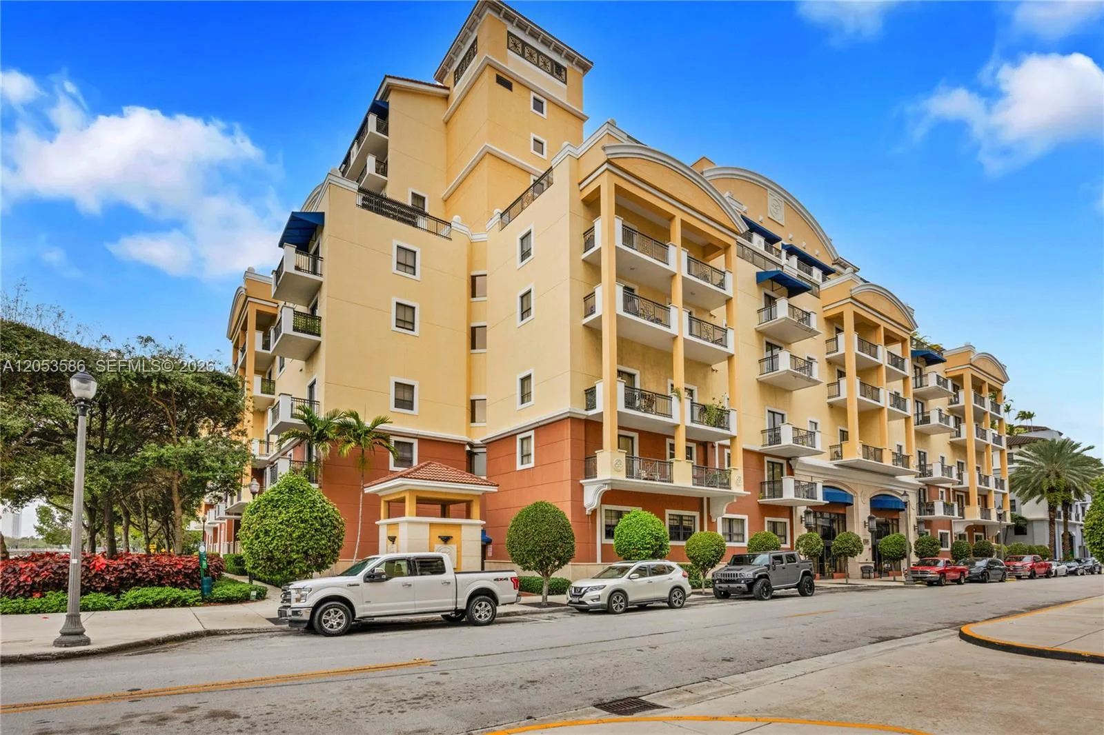 8390 SW 72nd Ave # 708, Miami, FL 33143 photo 2