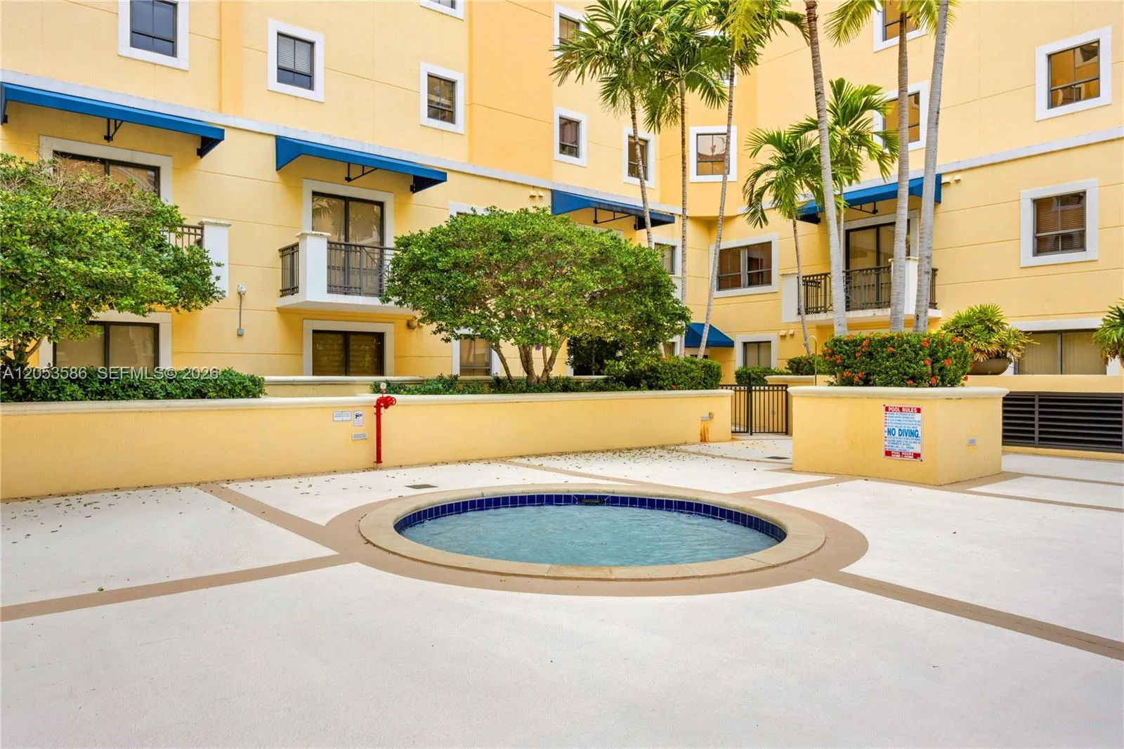 8390 SW 72nd Ave # 708, Miami, FL 33143 photo 4