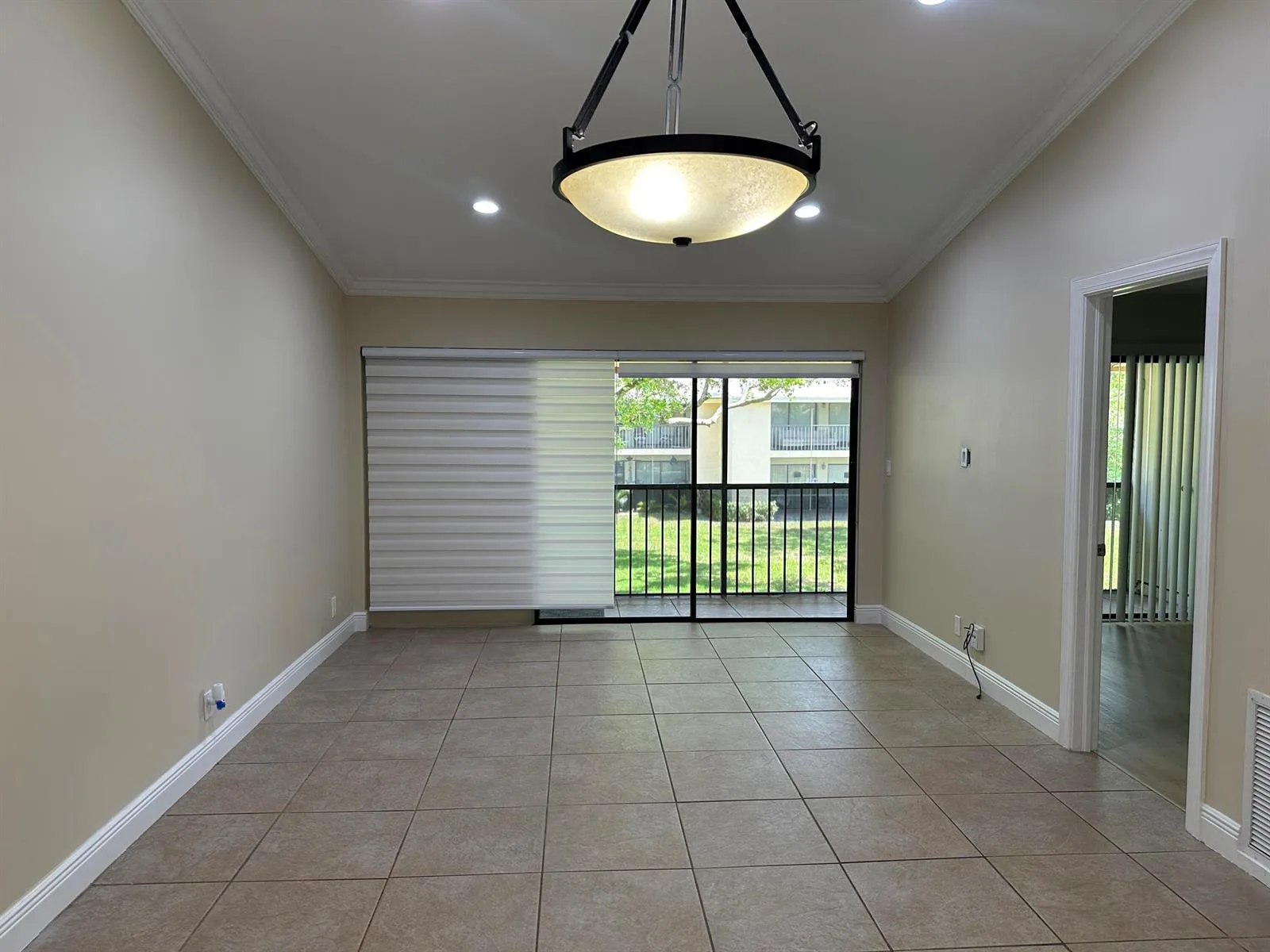 3939 NE 5th Avenue # A206, Boca Raton, FL 33431 photo 4