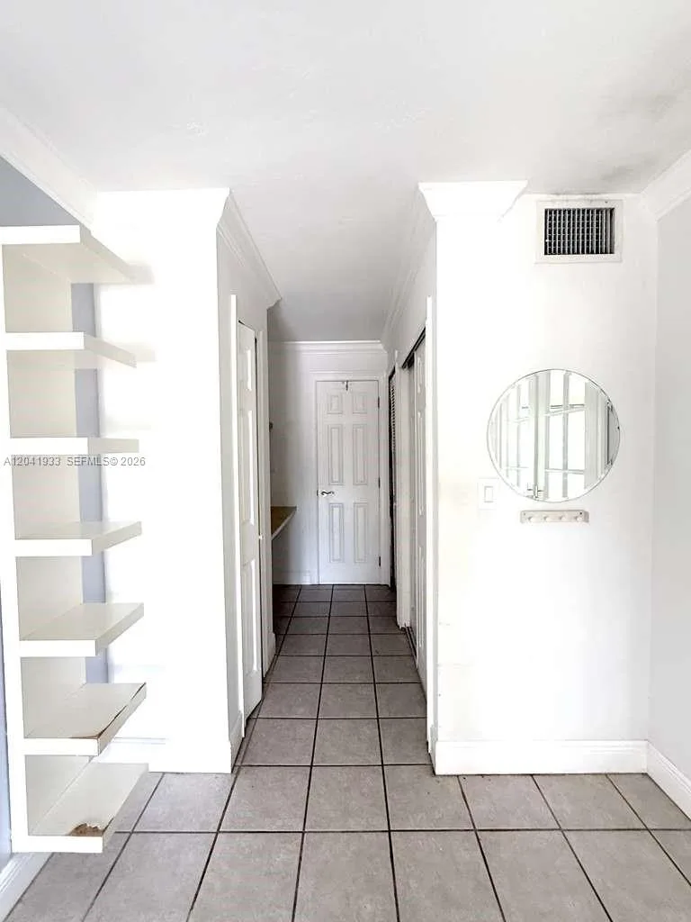 1530 NE 191st St # 340, Miami, FL 33179 photo 8
