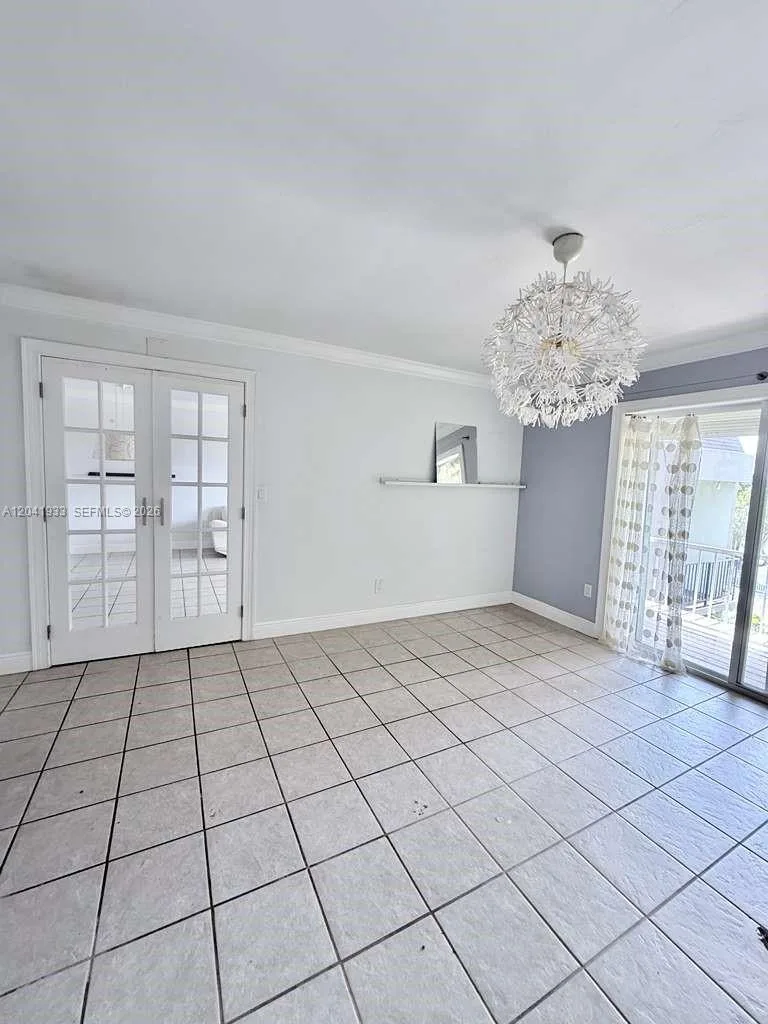 1530 NE 191st St # 340, Miami, FL 33179 photo 9
