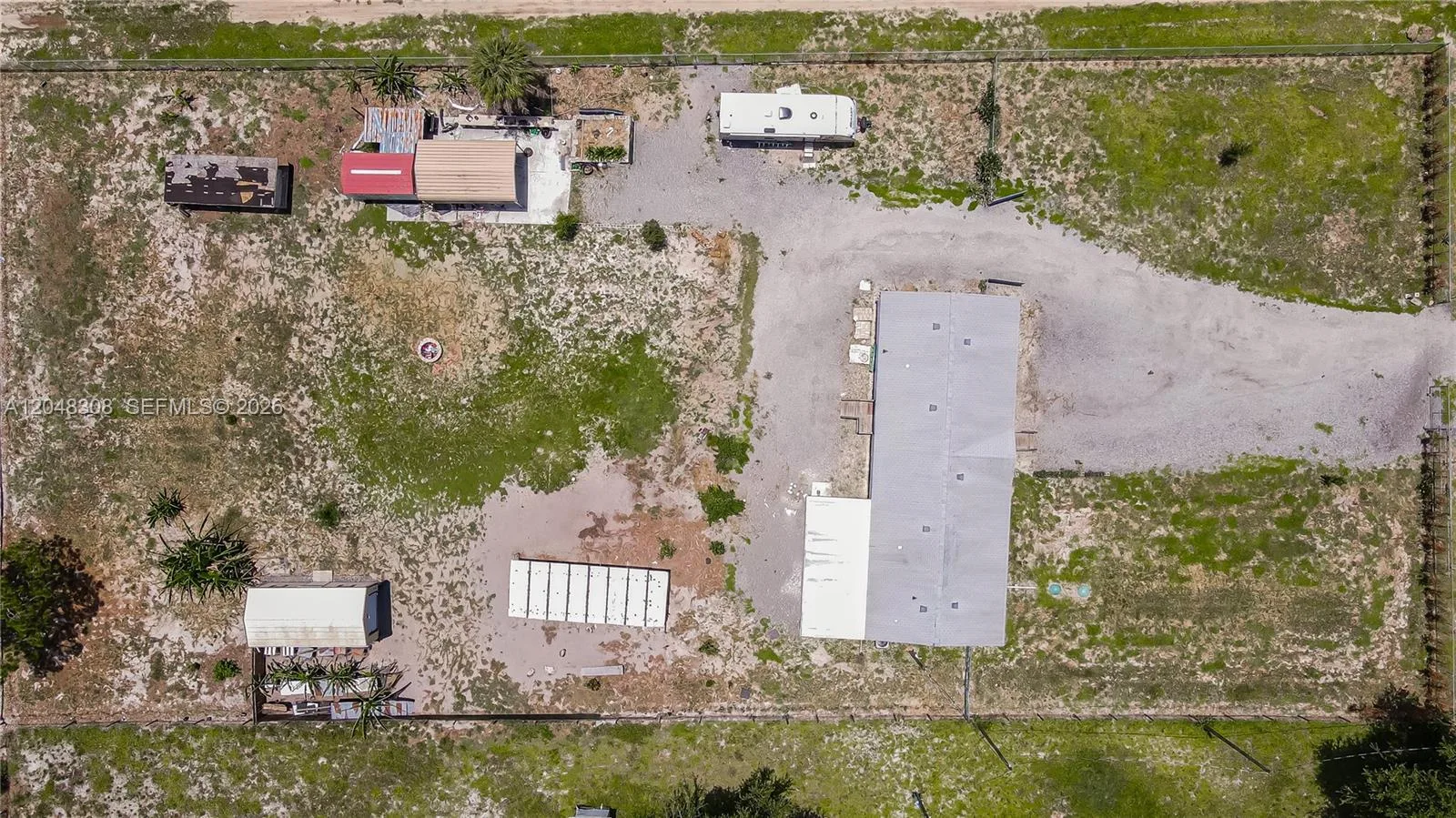 585 S Lindero ST, Clewiston, FL 33440 photo 9