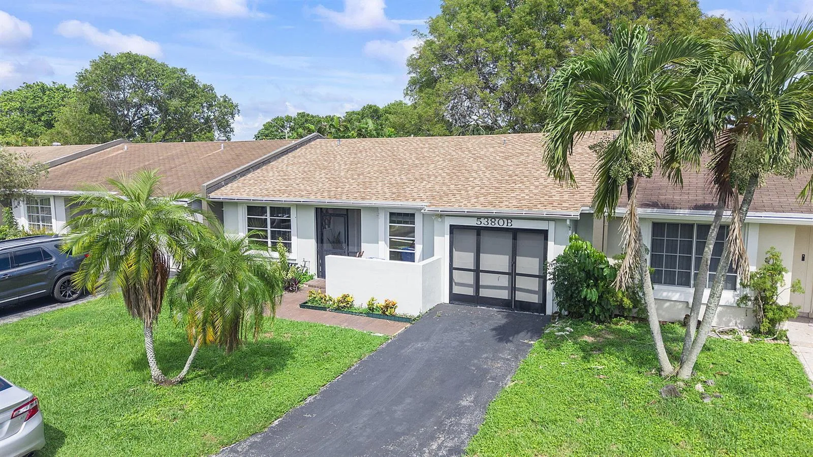 5380 LAKEWOOD Circle S # B, Margate, FL 33063