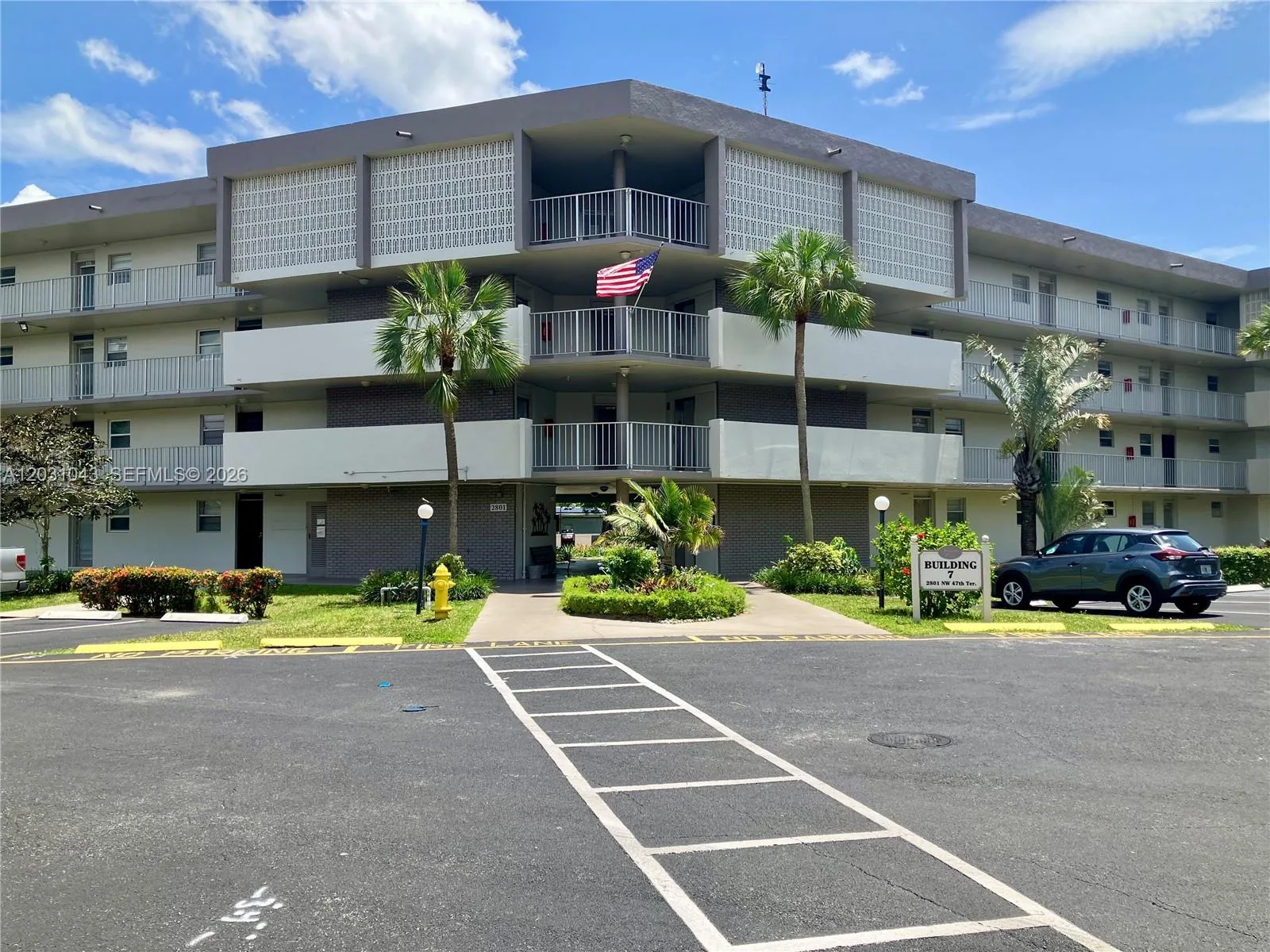 2801 NW 47th Ter # 403B, Lauderdale Lakes, FL 33313