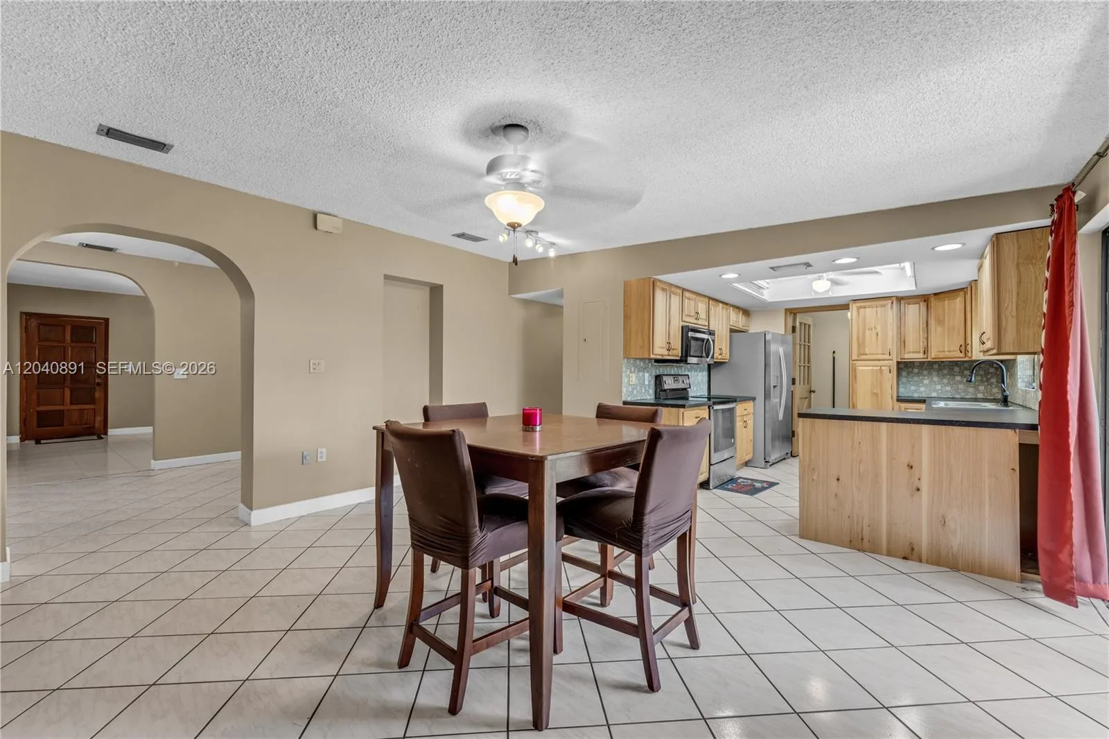 6860 SW 18th St, Miami, FL 33155 photo 9