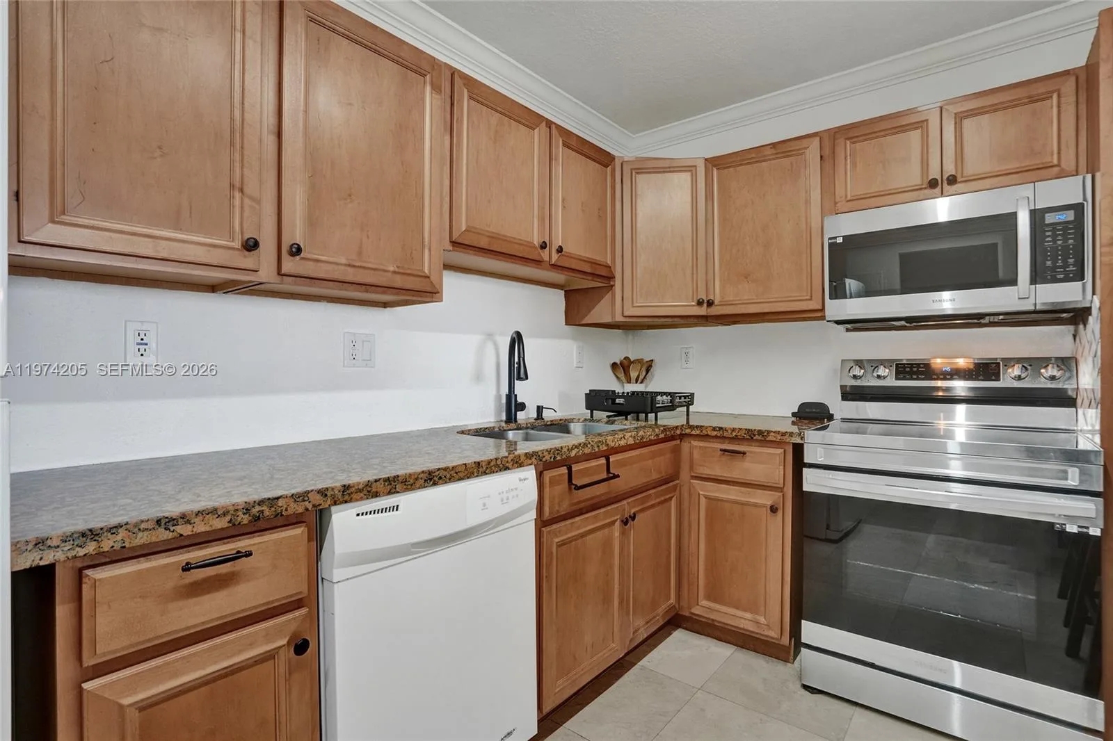 19380 Collins Ave # 718, Sunny Isles Beach, FL 33160 photo 12