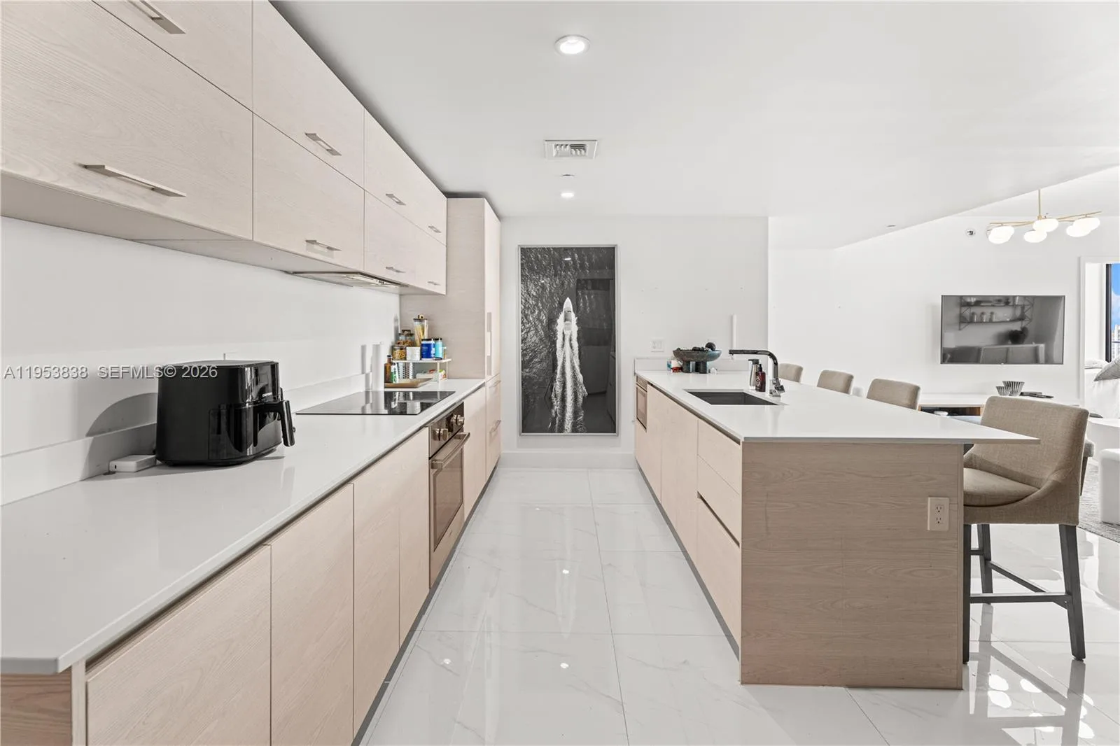 1300 S Miami Ave # 2810, Miami, FL 33130 photo 3