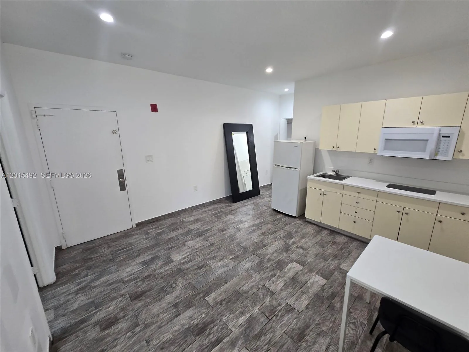 1345 Pennsylvania Ave # 2A, Miami Beach, FL 33139 photo 5