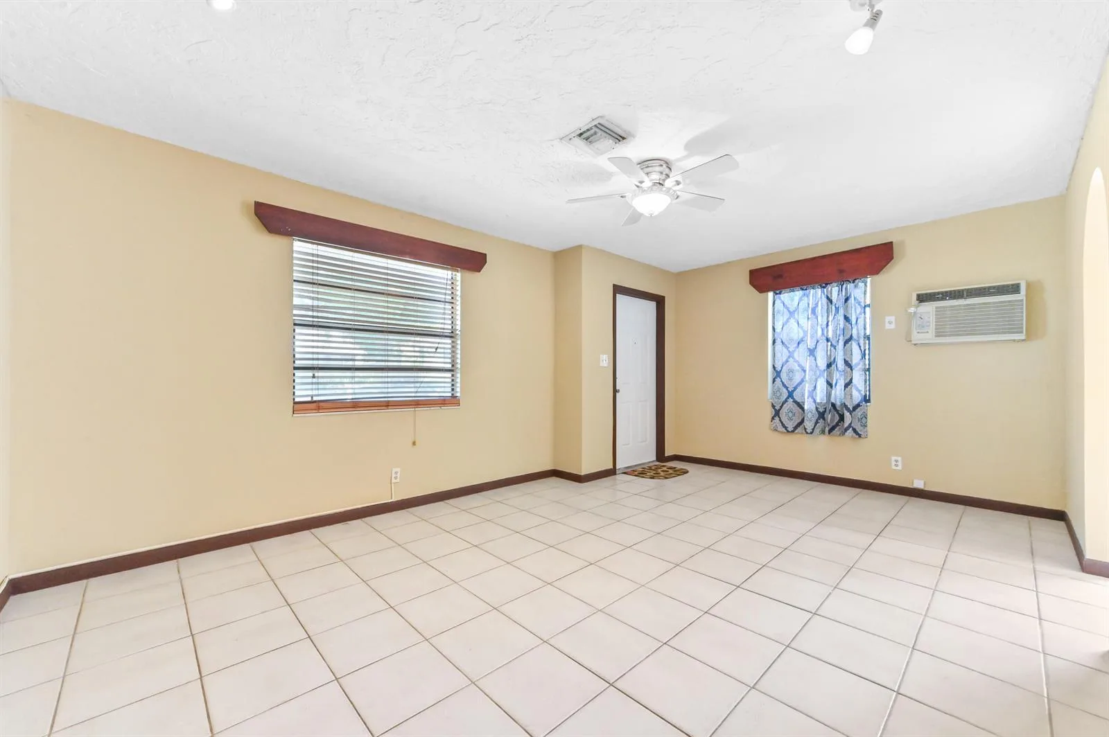 811 32nd Street, West Palm Beach, FL 33407 photo 10