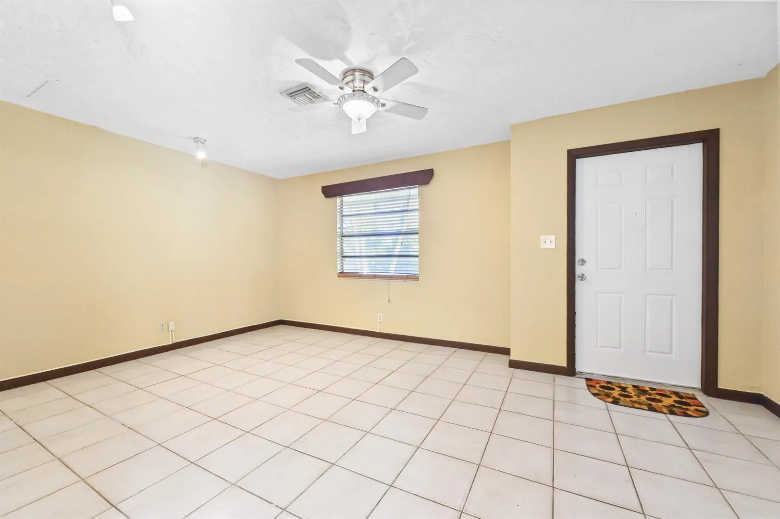 811 32nd Street, West Palm Beach, FL 33407 photo 9