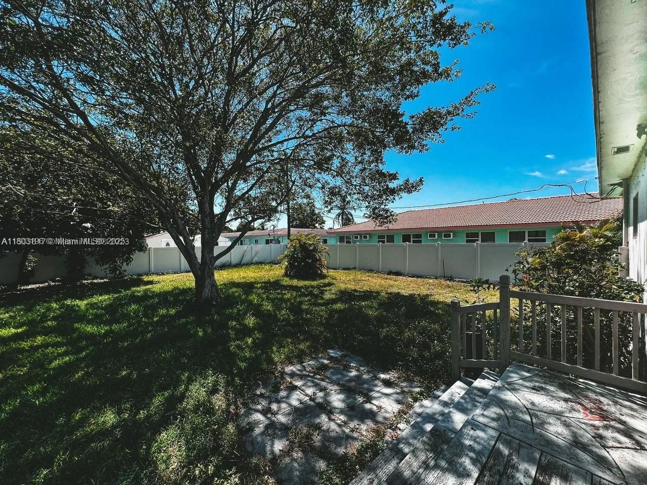 1231 N 16th Ct, Hollywood, FL 33020 photo 11
