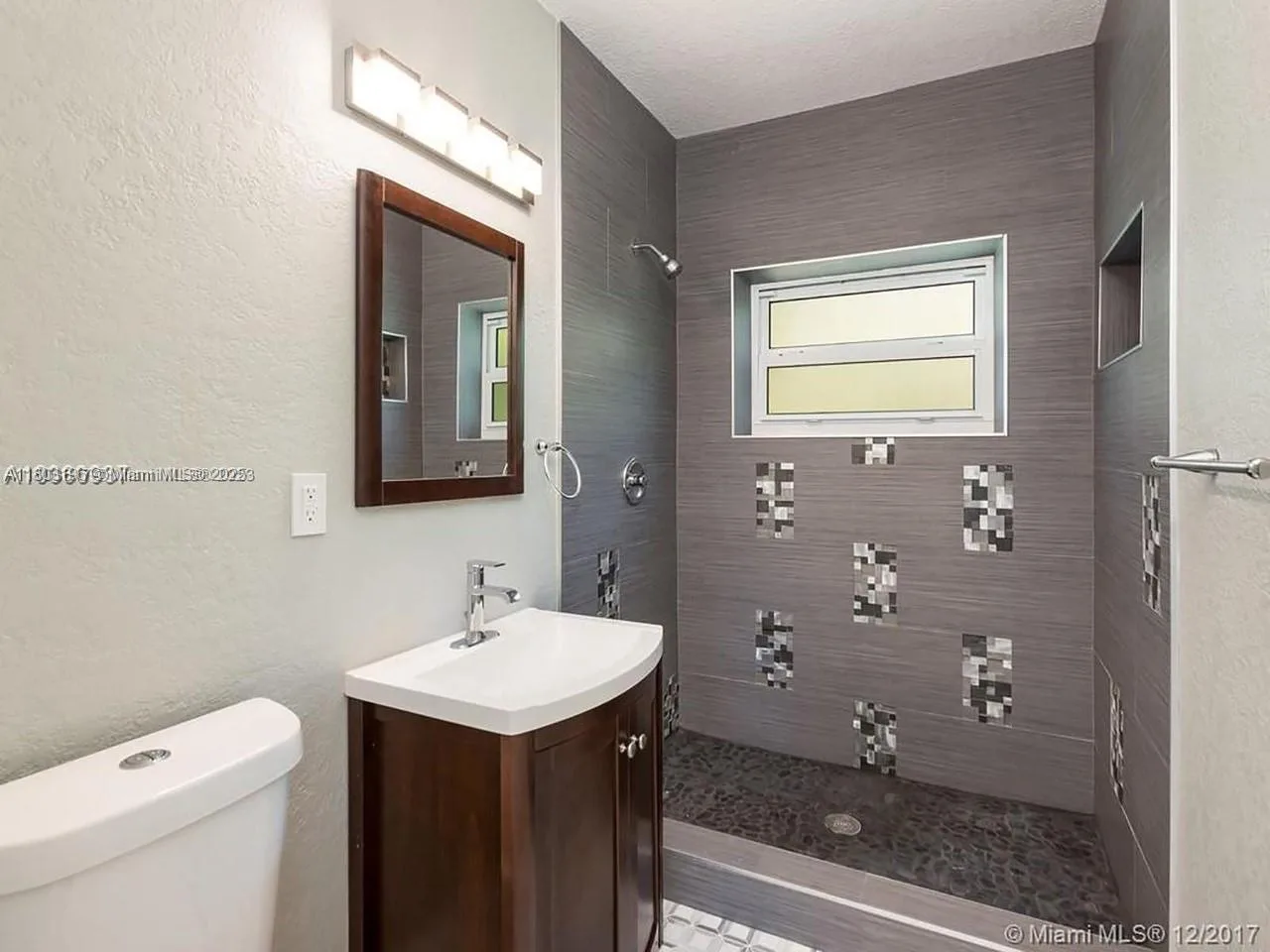 1231 N 16th Ct, Hollywood, FL 33020 photo 7