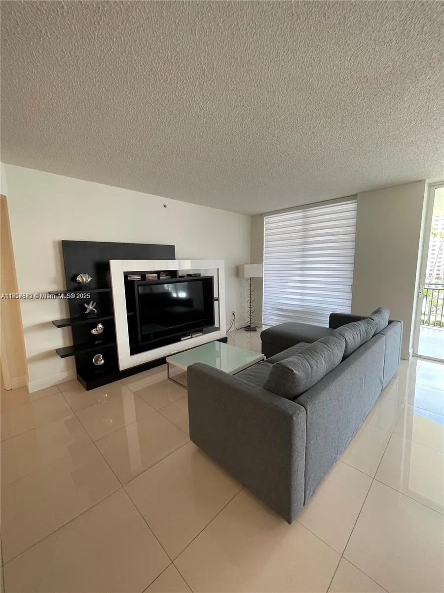 17555 Atlantic Blvd # 702, Sunny Isles Beach, FL 33160 photo 10