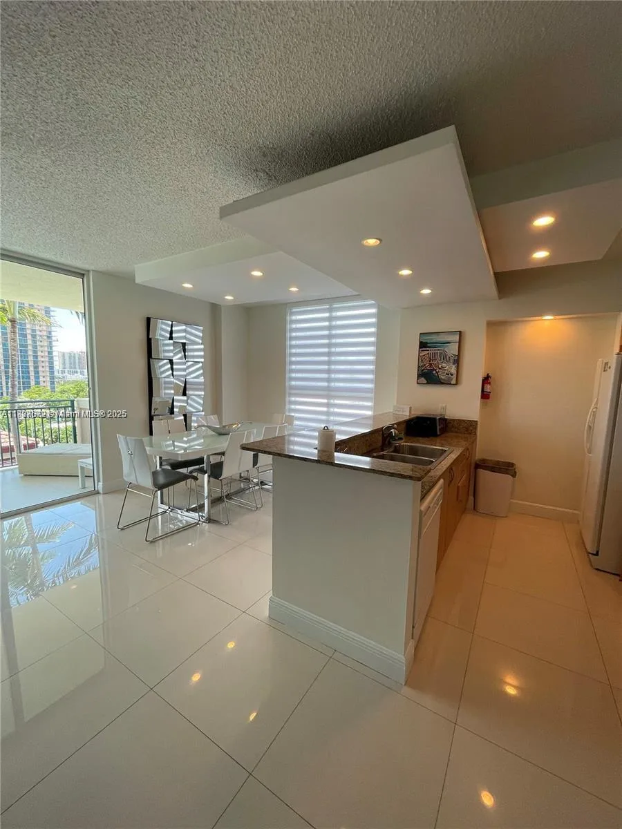 17555 Atlantic Blvd # 702, Sunny Isles Beach, FL 33160 photo 5