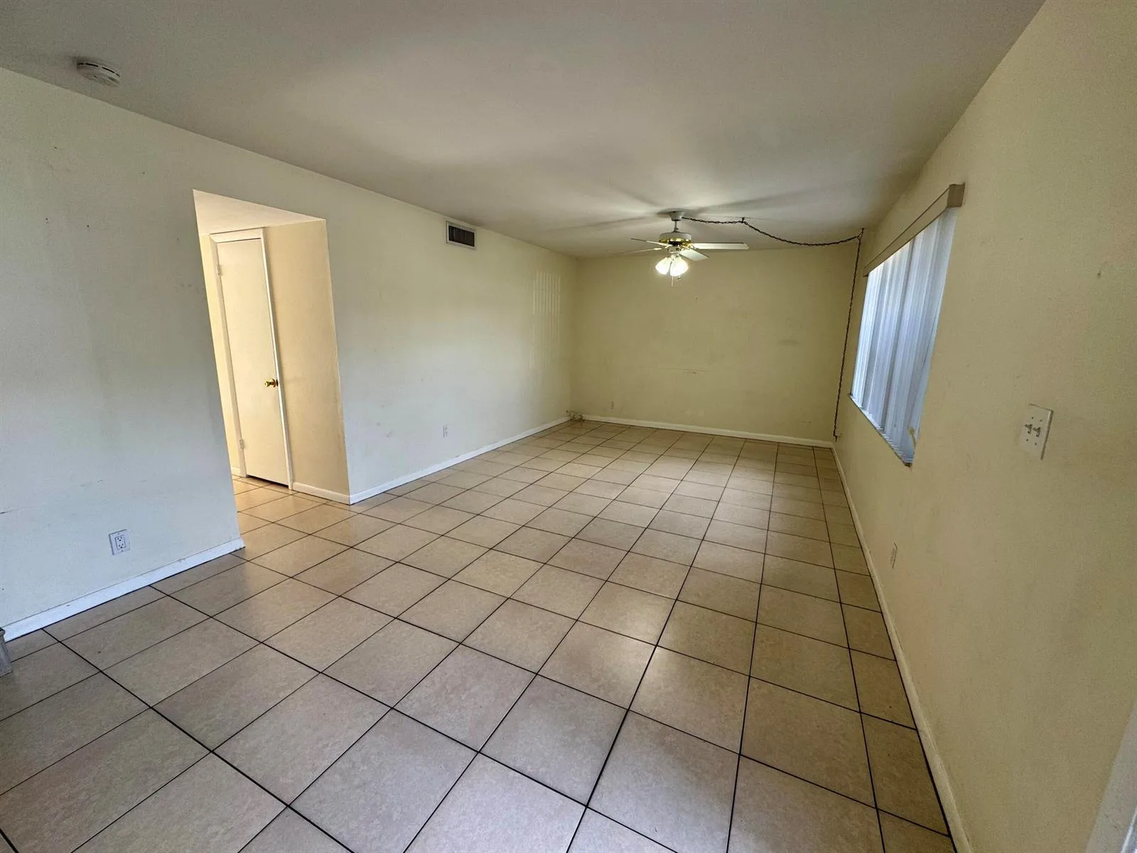 8028 SW 17th Place, Davie, FL 33324 photo 13