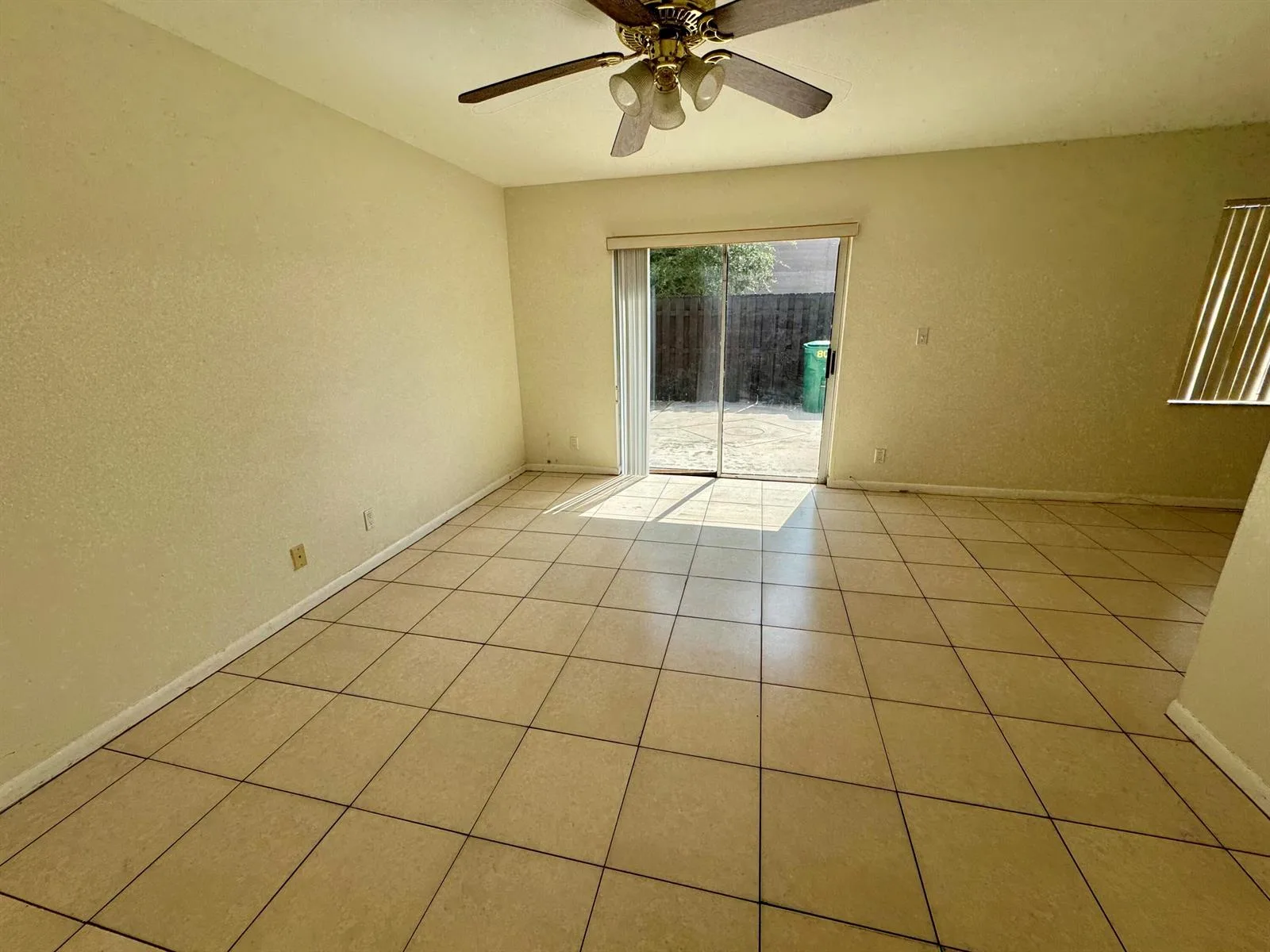 8028 SW 17th Place, Davie, FL 33324 photo 7