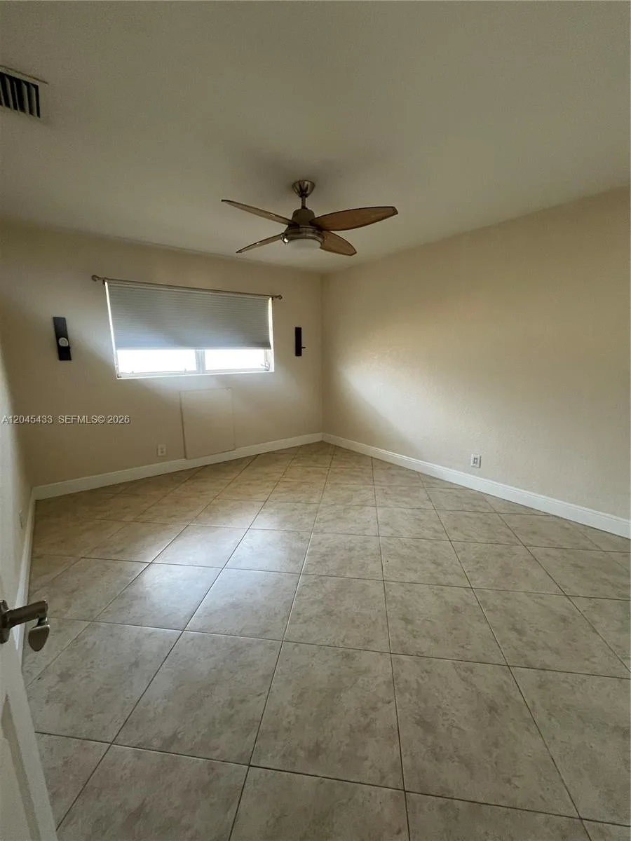 3923 NE 166th St # N-106, North Miami Beach, FL 33160 photo 6
