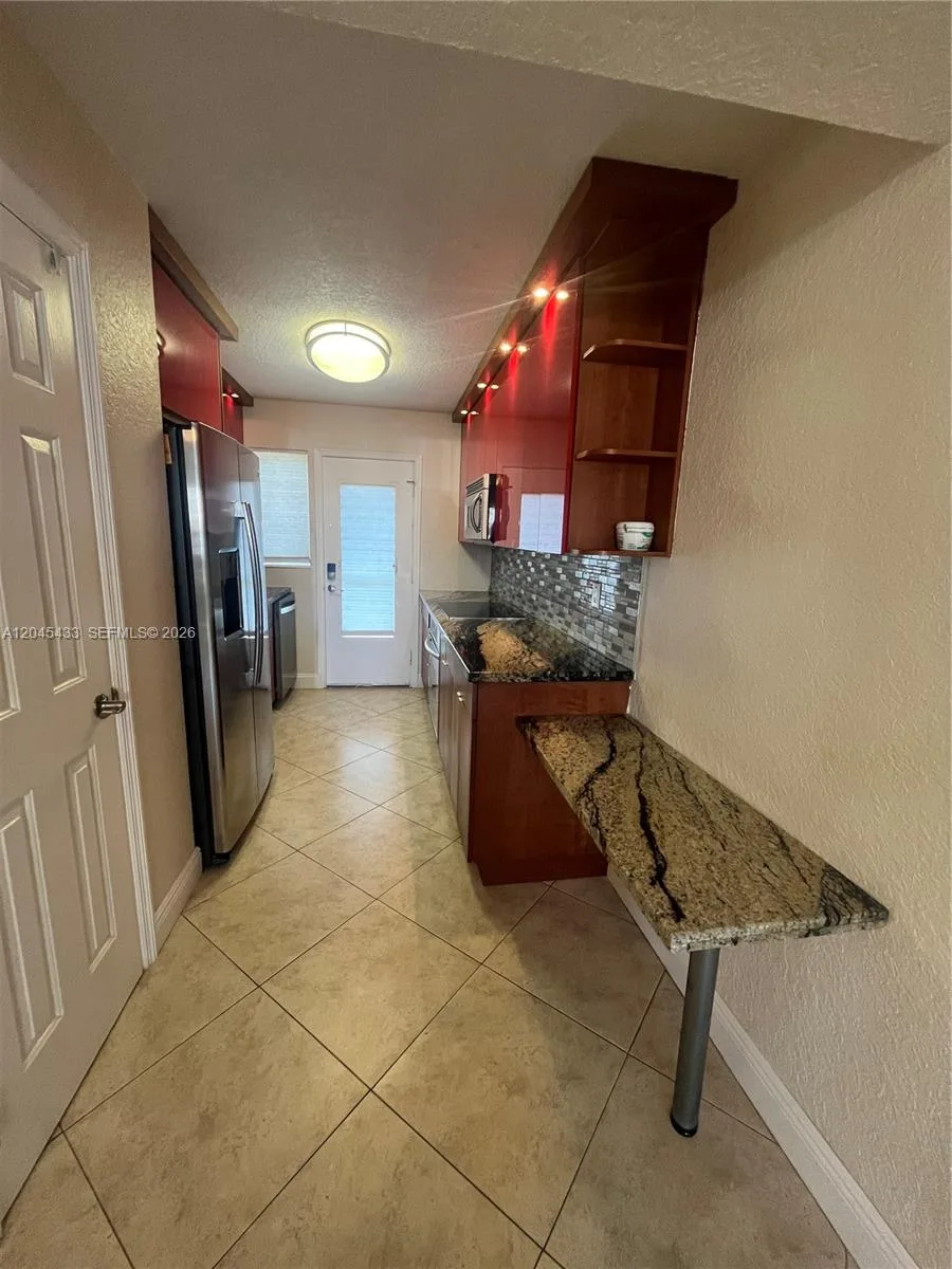 3923 NE 166th St # N-106, North Miami Beach, FL 33160 photo 7
