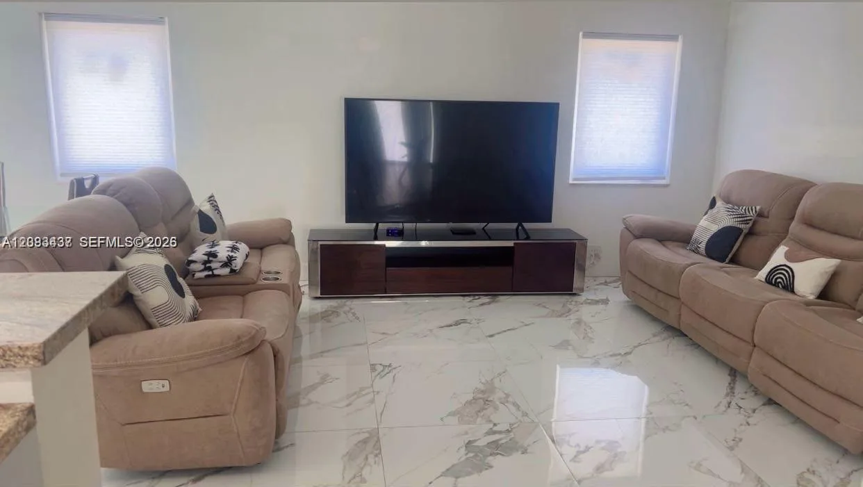 4711 NW 178th Ter, Miami Gardens, FL 33055