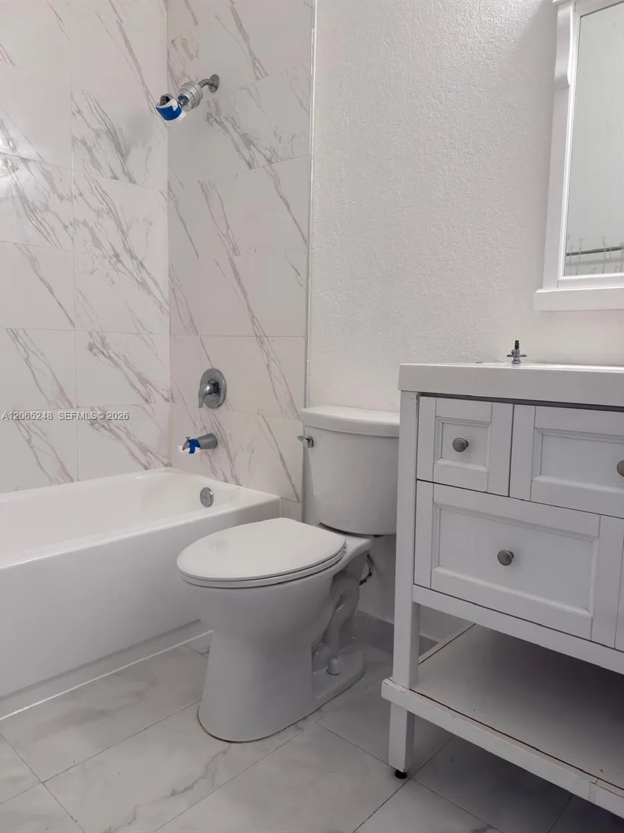 2903 SE 17th Ave # 206, Homestead, FL 33035 photo 10