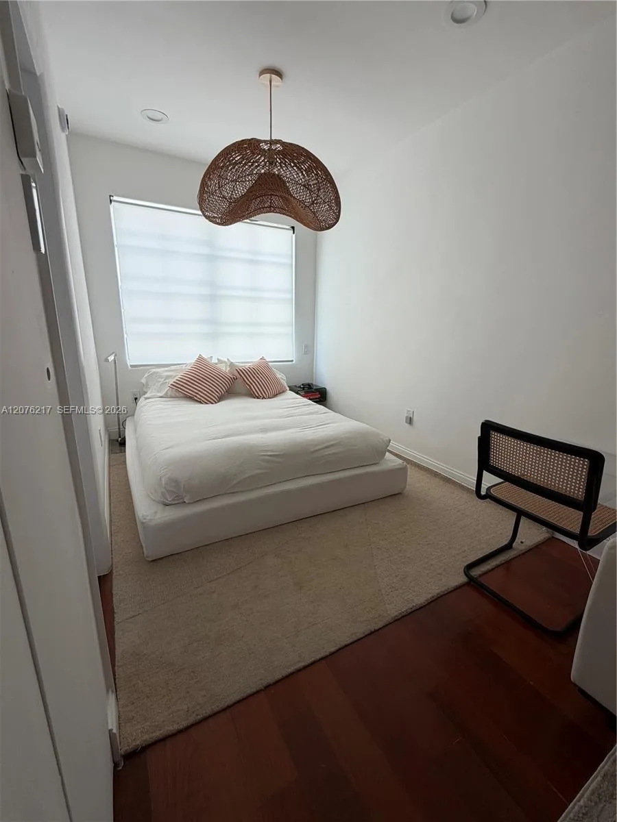 526 15th St # 12, Miami Beach, FL 33139 photo 6