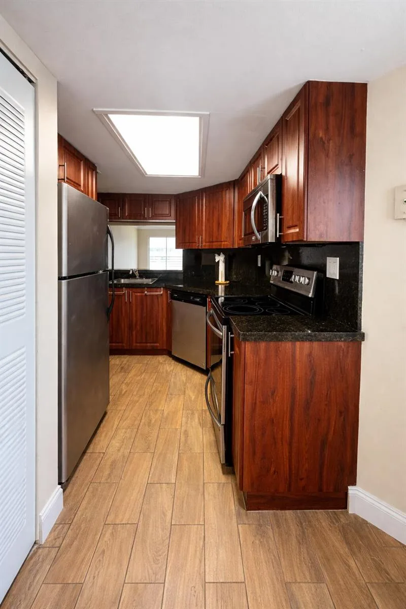 2837 N Course Drive # 202, Pompano Beach, FL 33069 photo 2