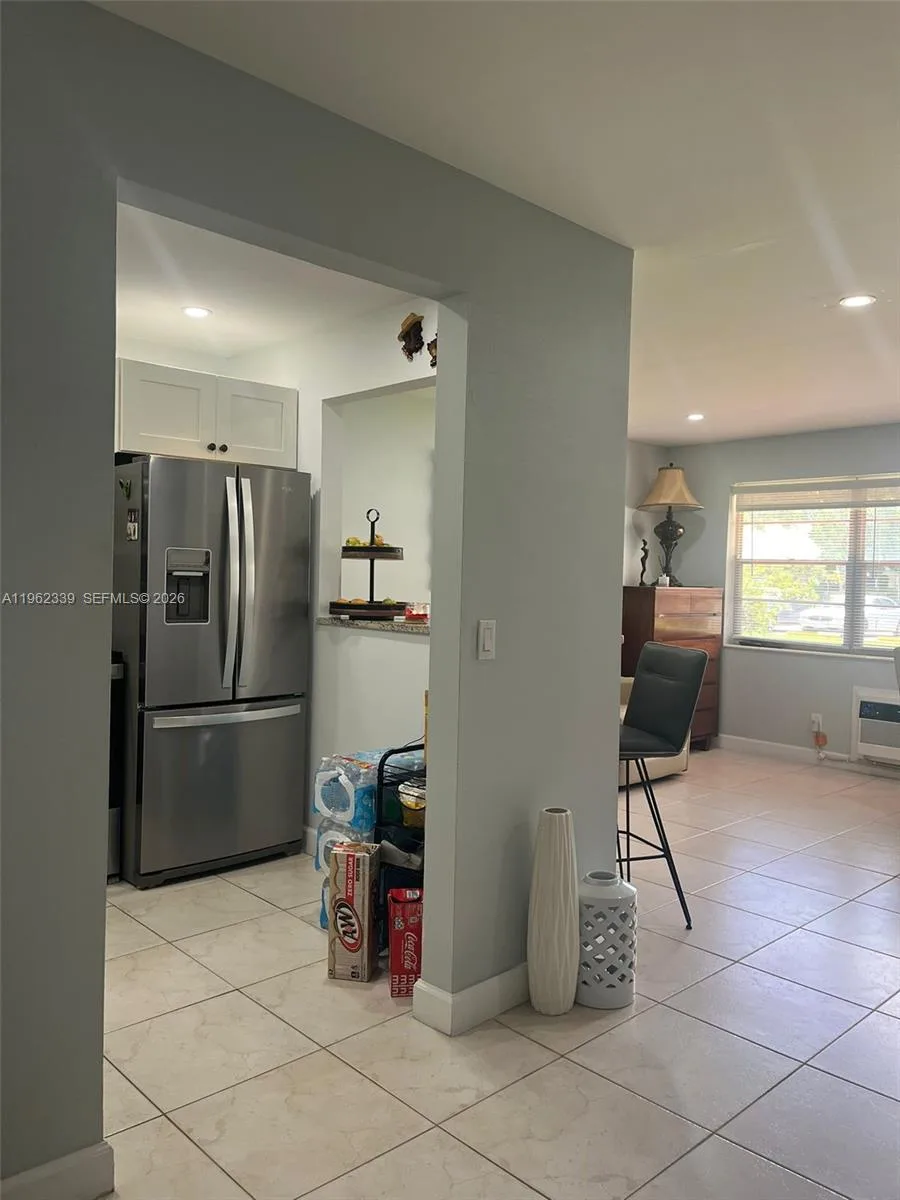 35 Camden # B, West Palm Beach, FL 33417 photo 7