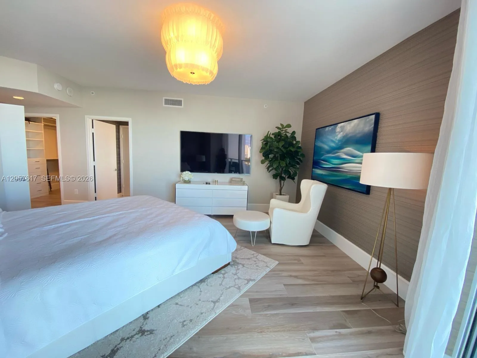 17301 Biscayne Blvd # 1808, North Miami Beach, FL 33160 photo 12