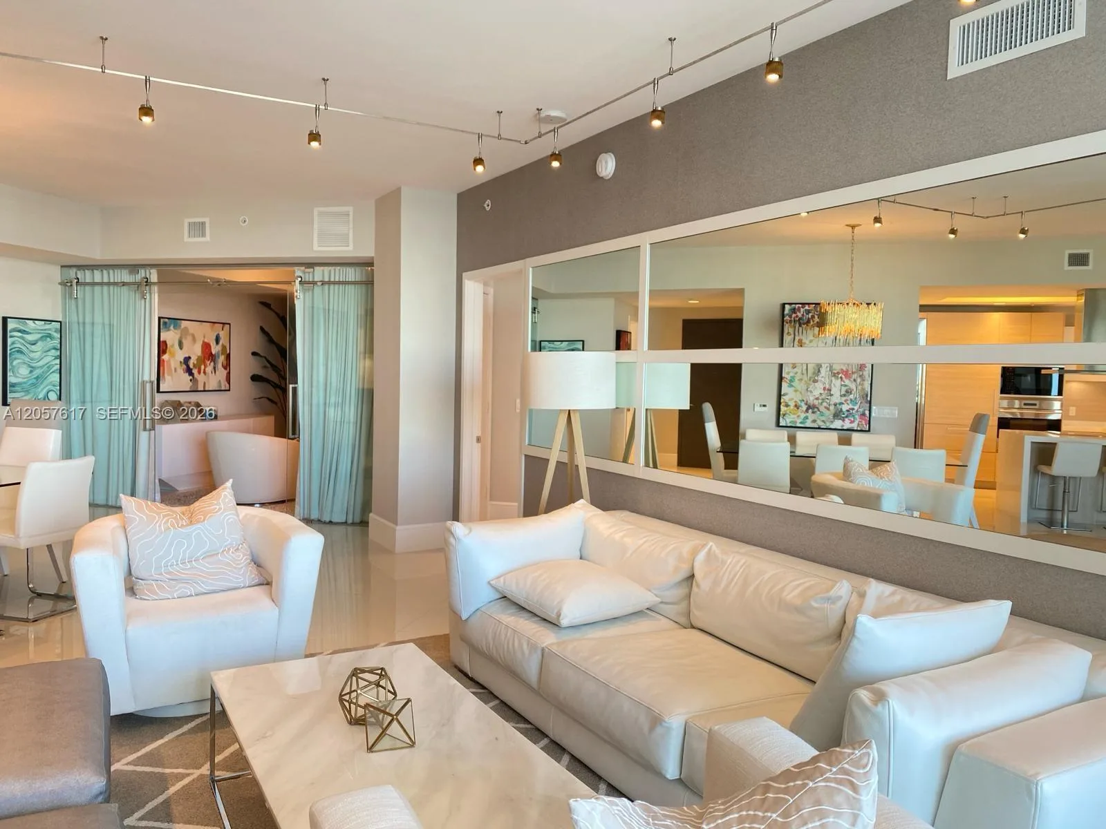 17301 Biscayne Blvd # 1808, North Miami Beach, FL 33160 photo 6