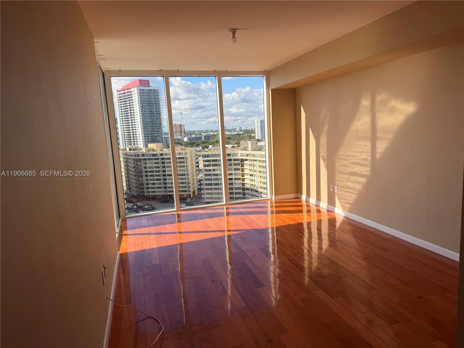 1850 S Ocean Dr # 1607, Hallandale Beach, FL 33009 photo 3