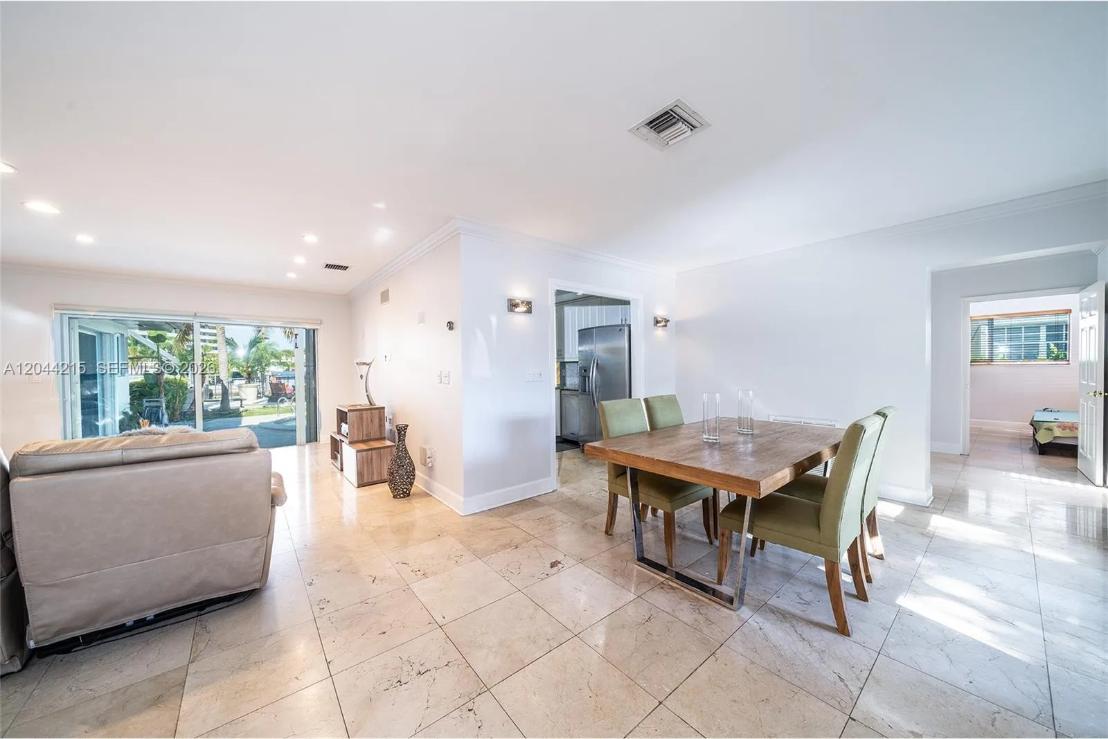 13140 Coronado Dr, North Miami, FL 33181 photo 4
