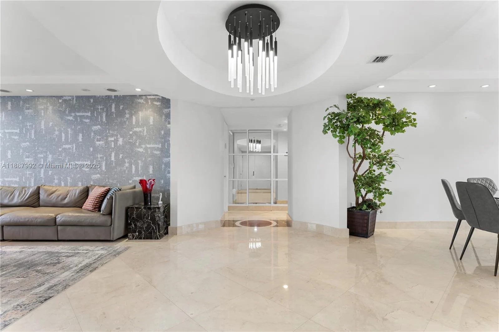 19111 Collins Ave # 604, Sunny Isles Beach, FL 33160