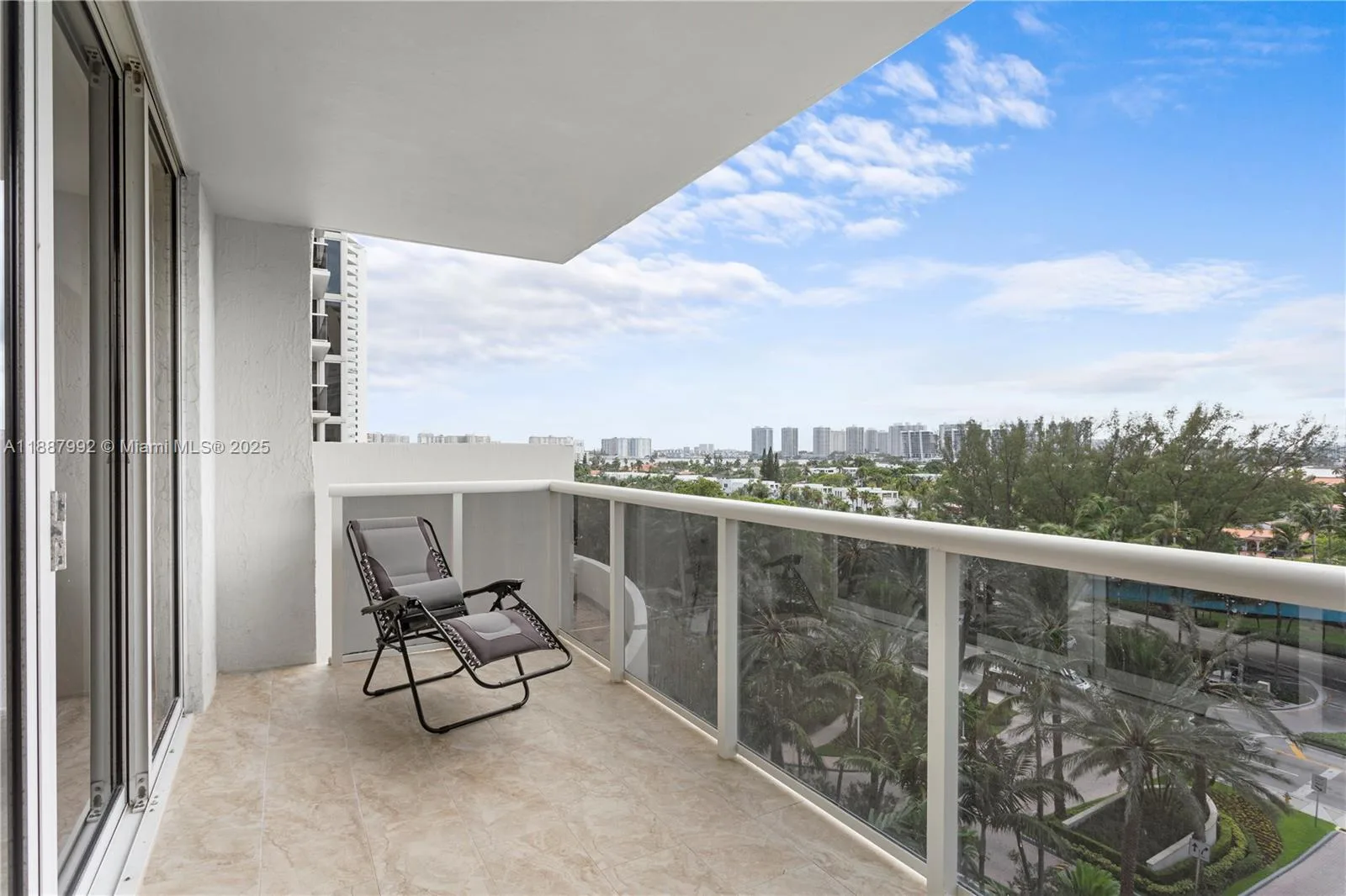 19111 Collins Ave # 604, Sunny Isles Beach, FL 33160 photo 10
