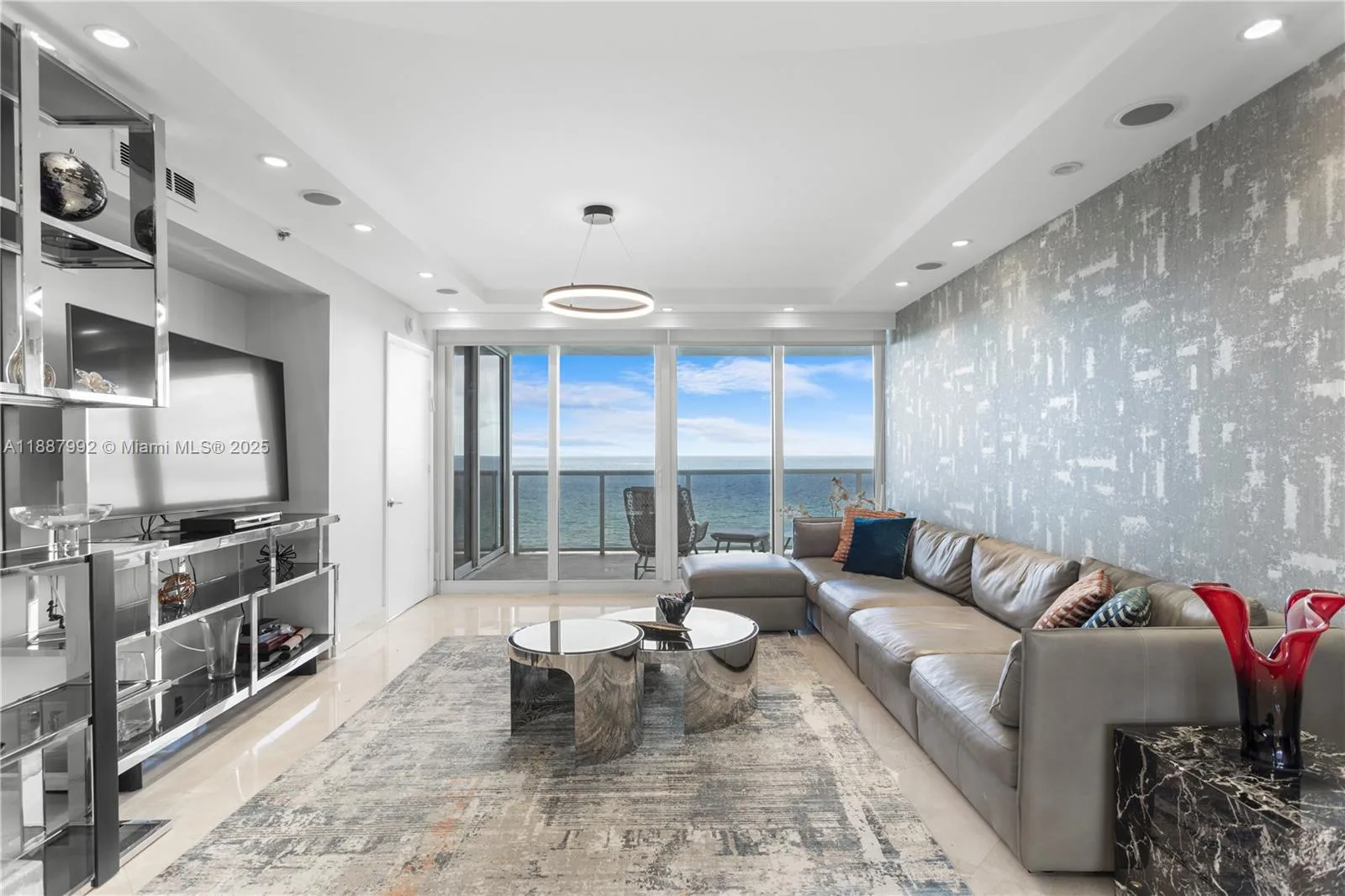 19111 Collins Ave # 604, Sunny Isles Beach, FL 33160 photo 3