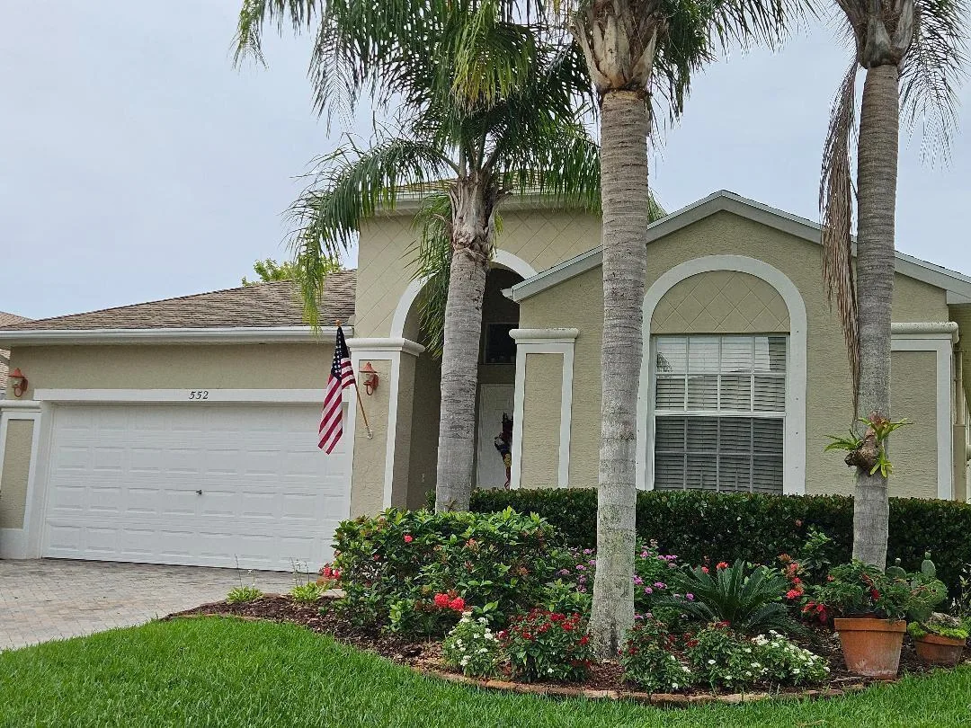 552 SW Calamondin Way SW, Vero Beach, FL 32968