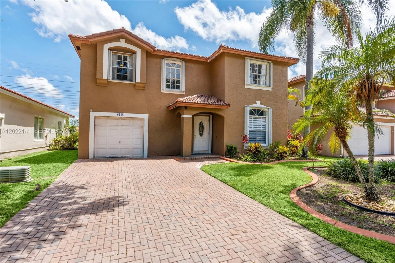 6188 NW 40th St, Coral Springs, FL 33067