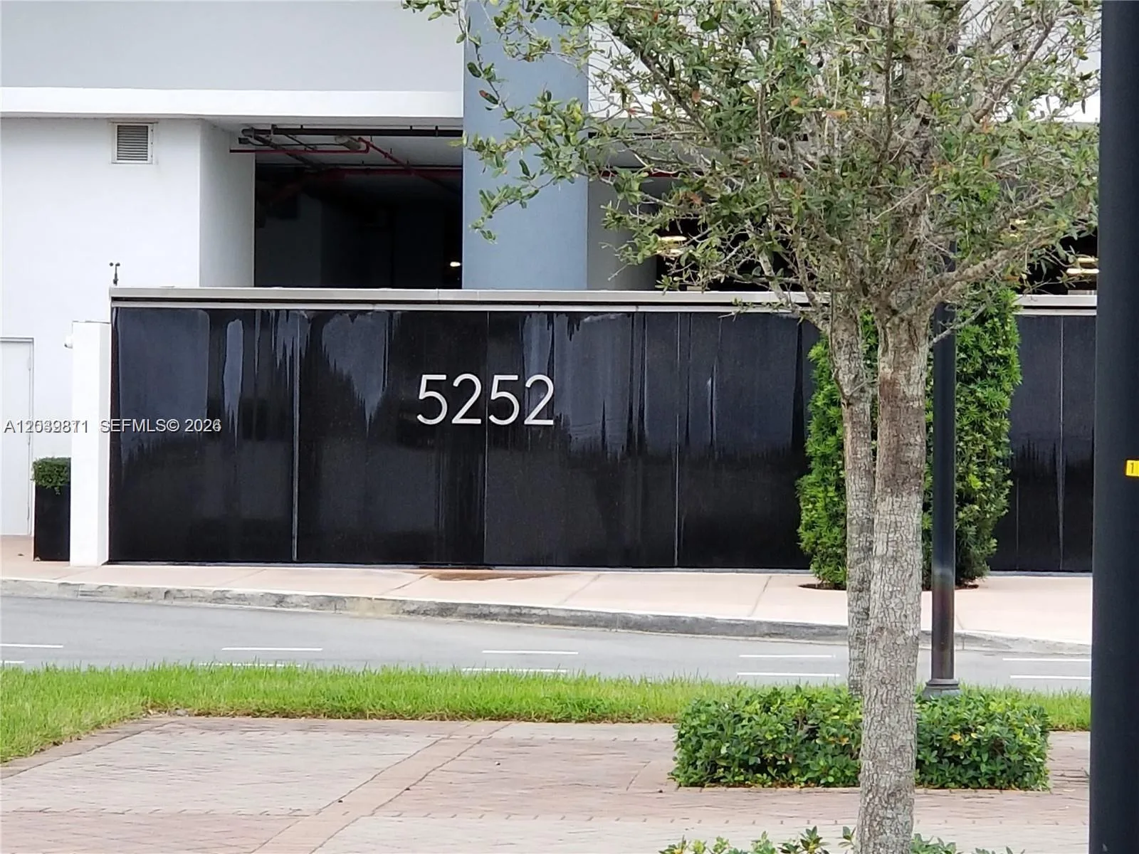 5252 NW 85th Ave # 1504, Doral, FL 33166