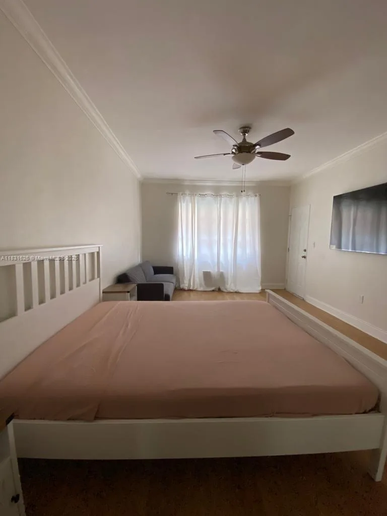 1227 Euclid Ave # 6, Miami Beach, FL 33139 photo 2