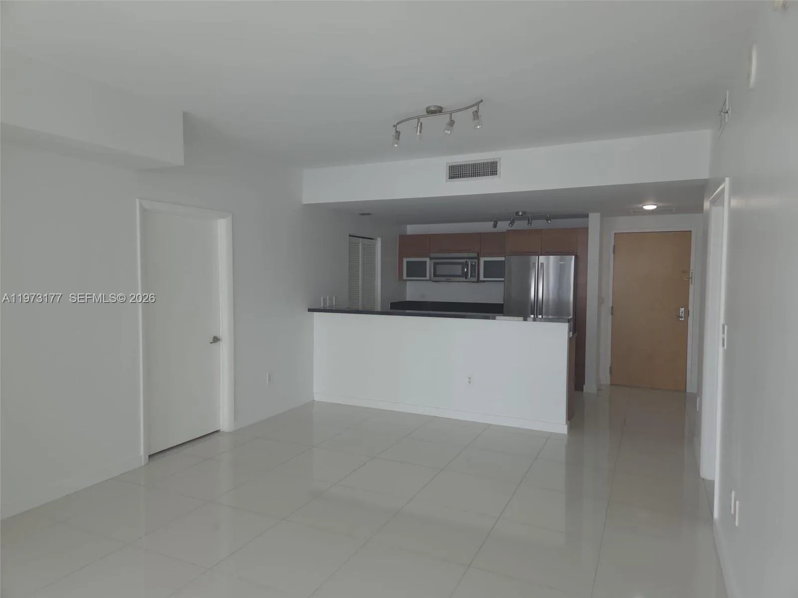 244 Biscayne Blvd # 1510, Miami, FL 33132