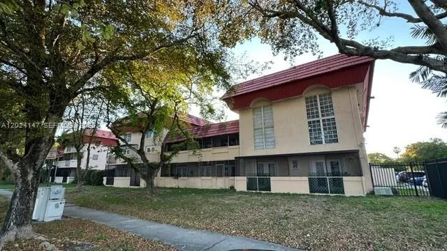 10903 N Kendall Dr # 227, Miami, FL 33176