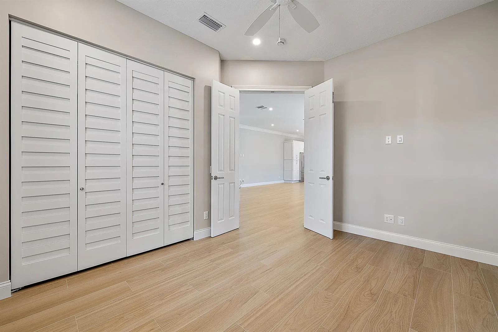 248 Honeysuckle Drive, Jupiter, FL 33458 photo 13