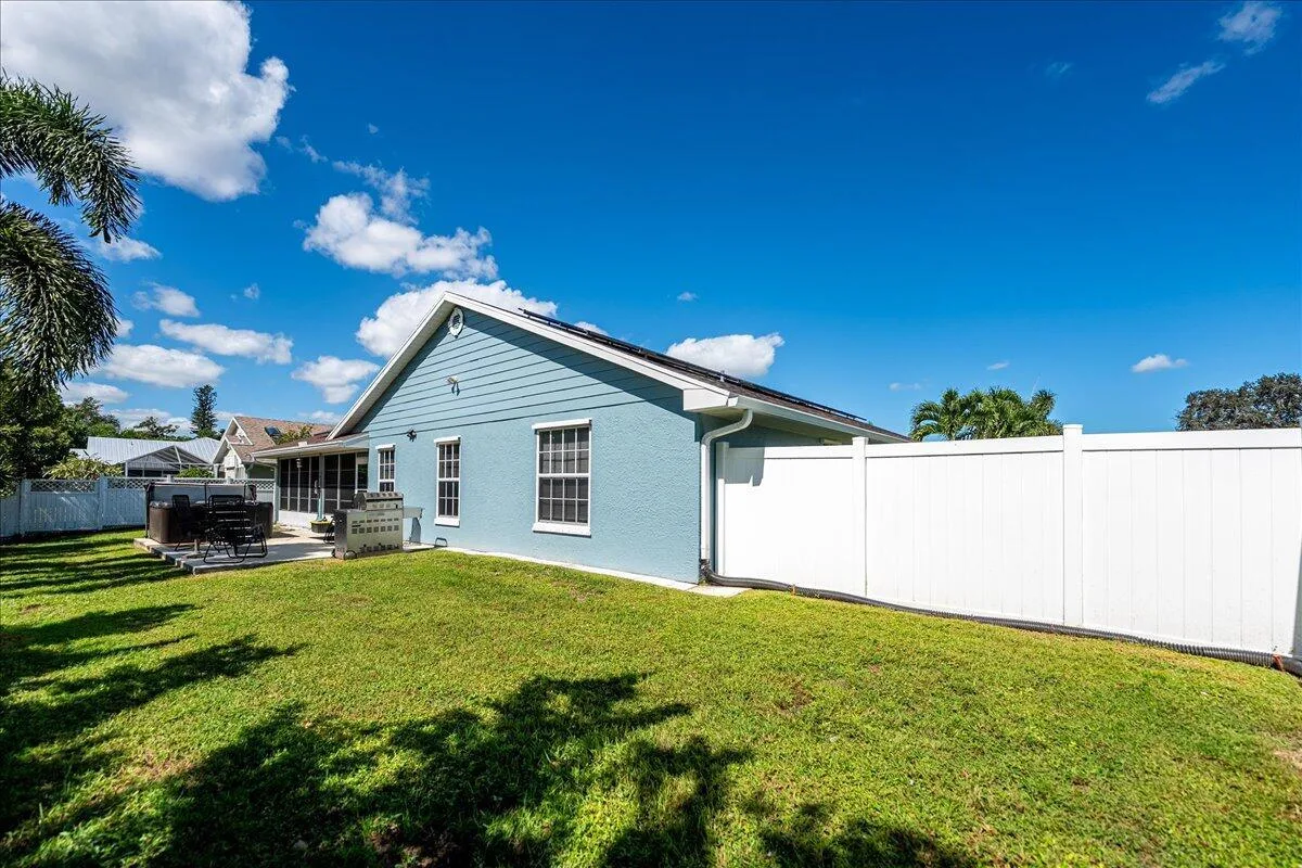 6876 Bronte Circle, Port St. Lucie, FL 34952 photo 3