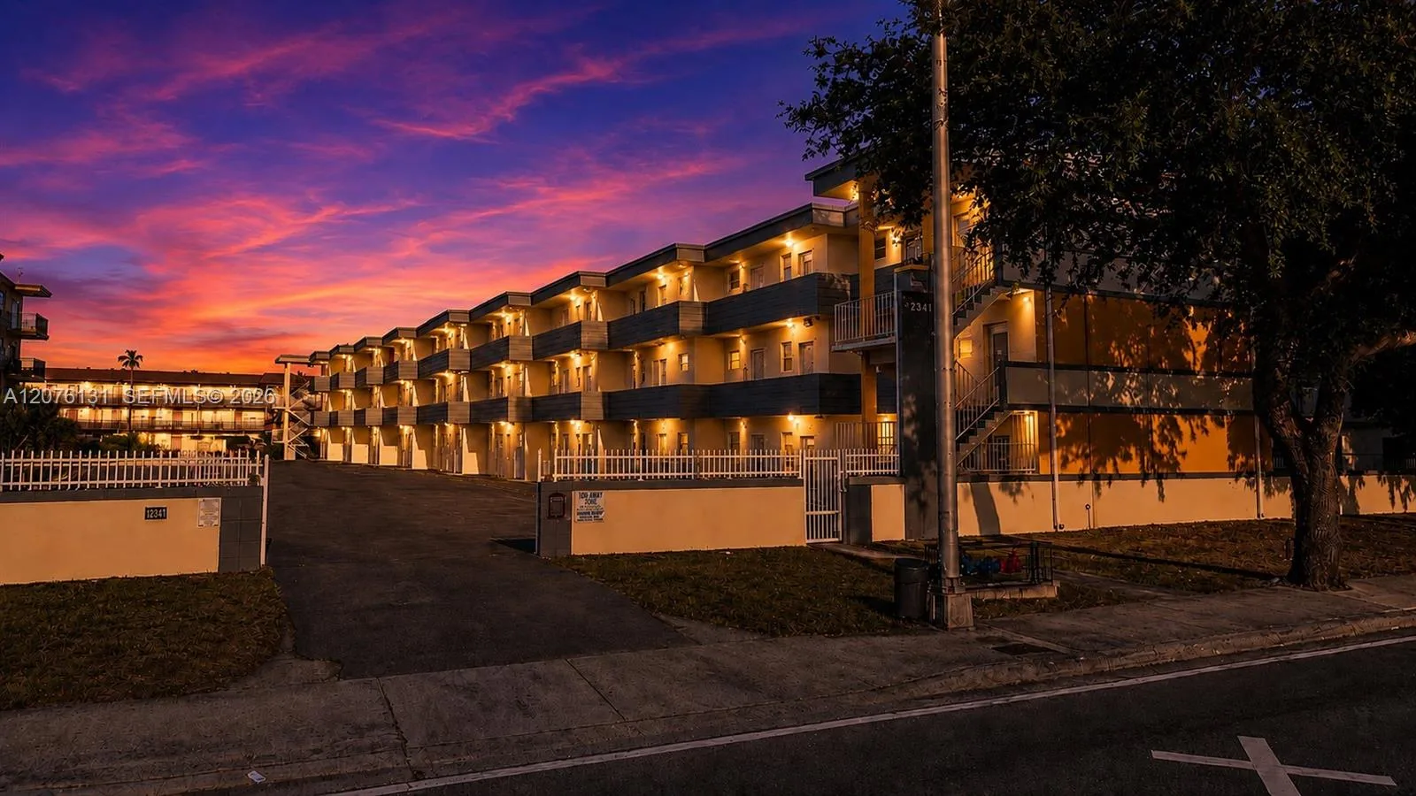 13215 NE 6th Ave # 106, North Miami, FL 33161