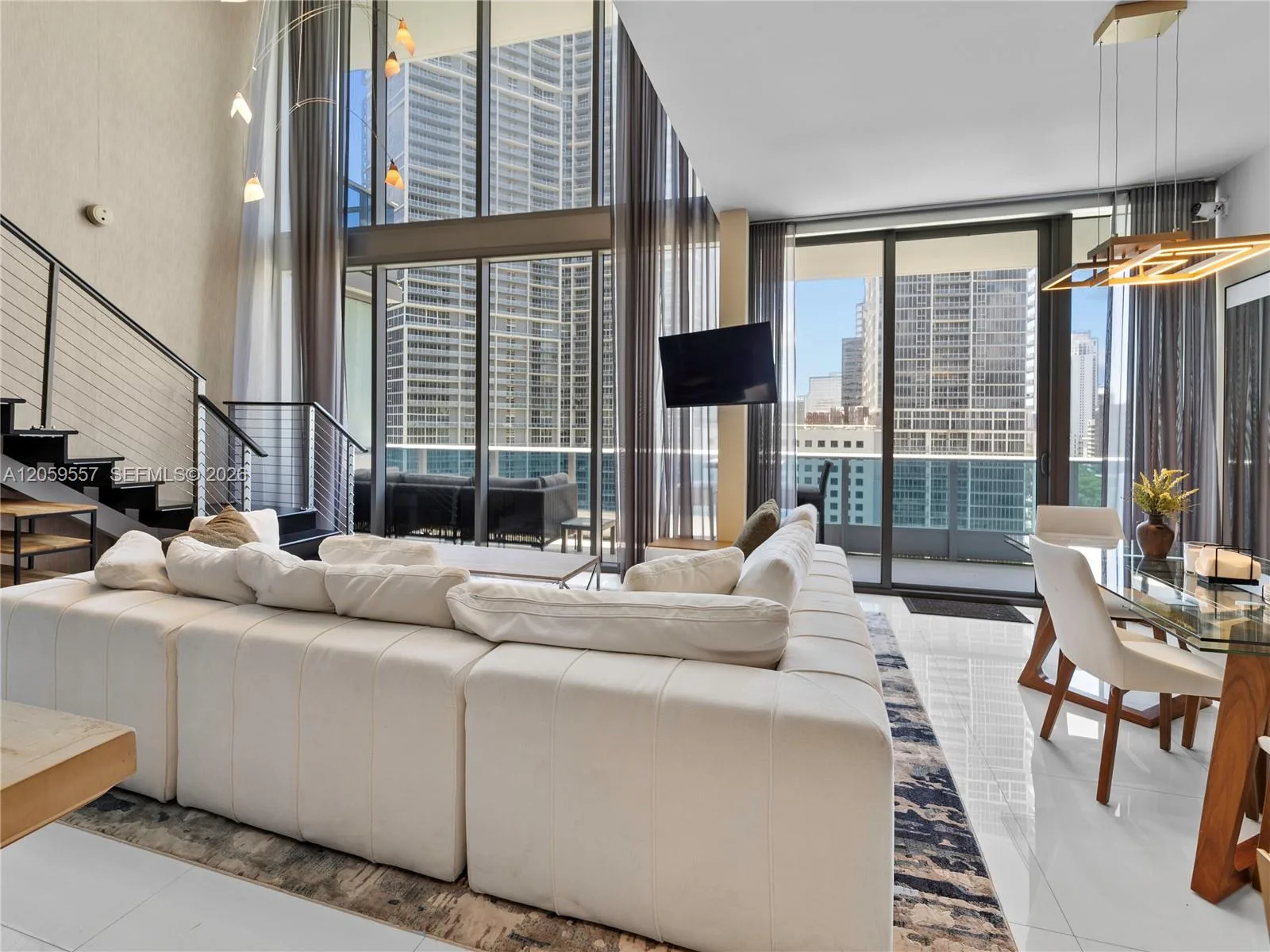 200 Biscayne Boulevard Way # 1407, Miami, FL 33131 photo 2