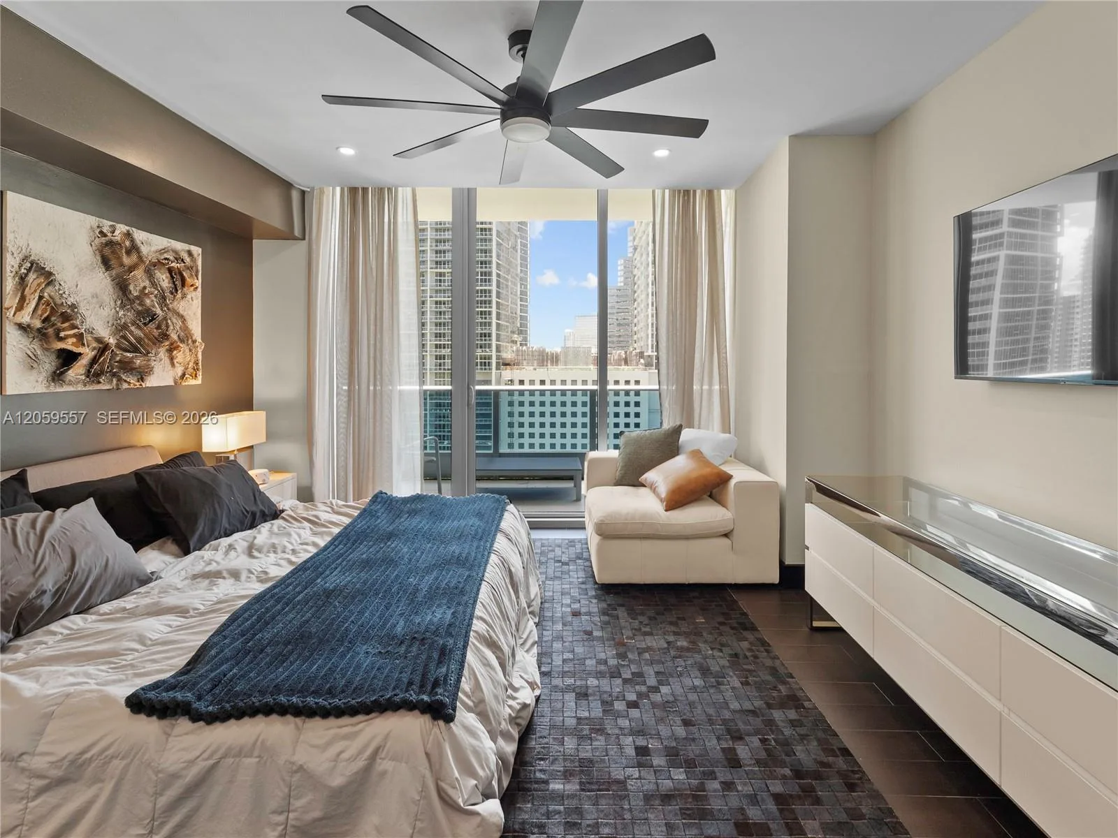 200 Biscayne Boulevard Way # 1407, Miami, FL 33131 photo 6