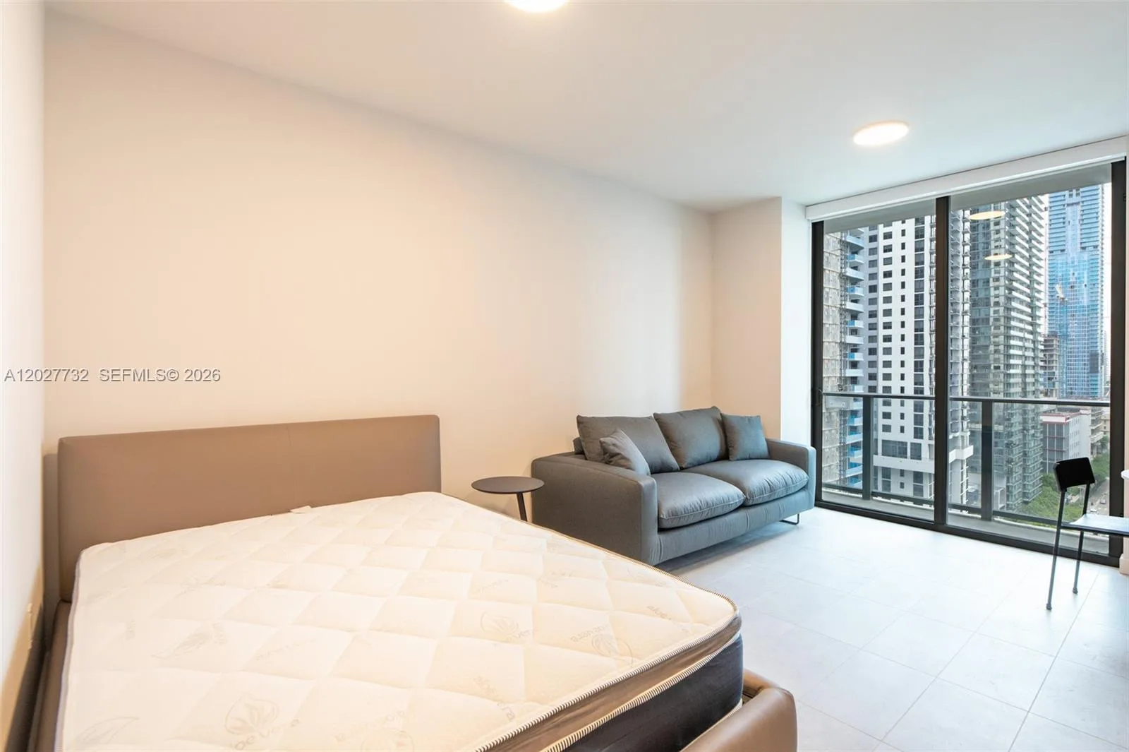 121 NE 5th St # 1809, Miami, FL 33132