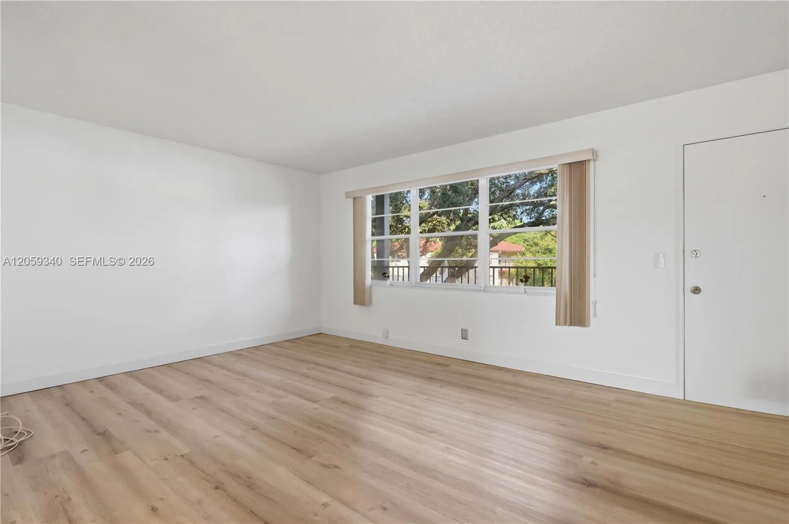 101 SW 132nd Way # 305J, Pembroke Pines, FL 33027 photo 2
