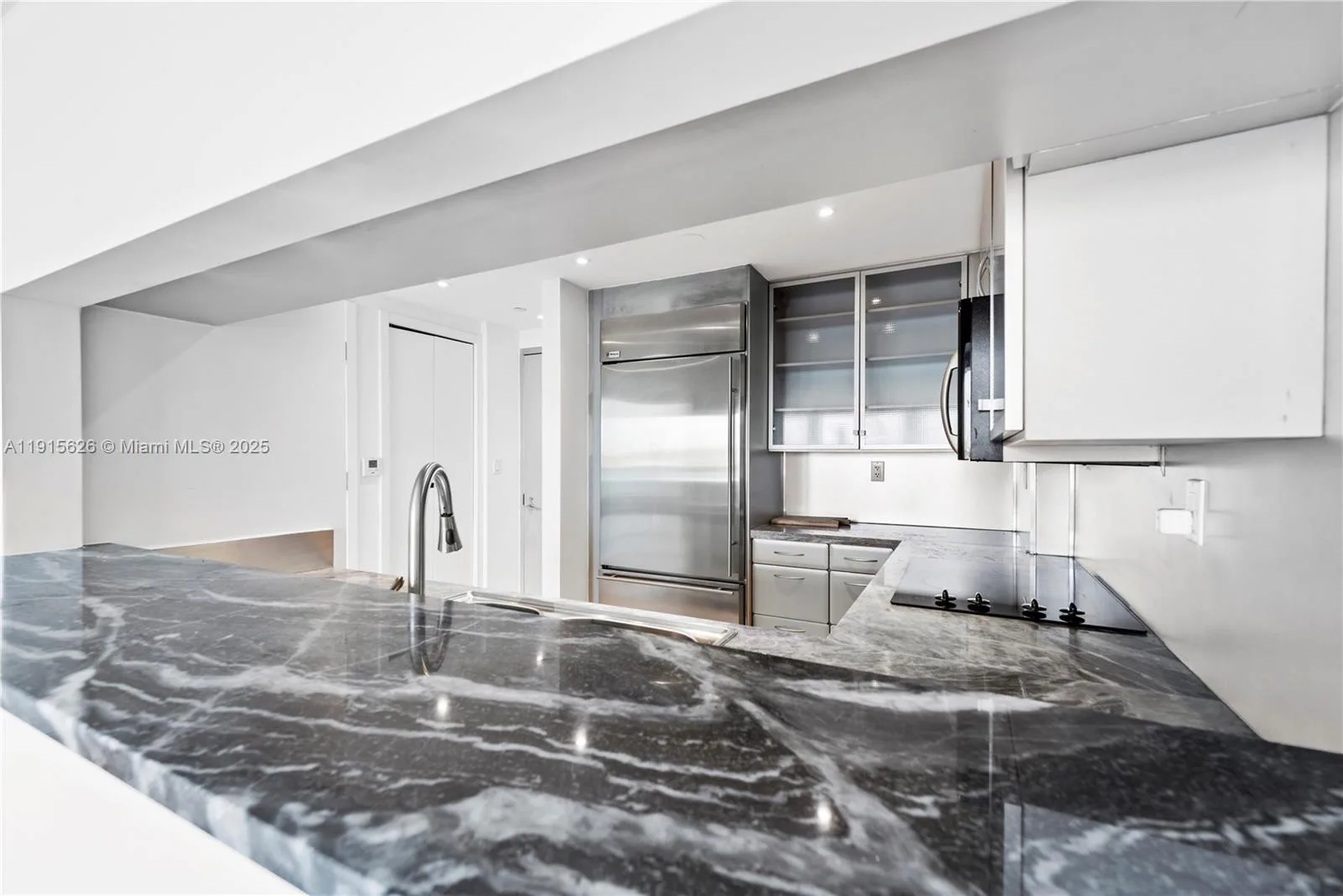 540 West Ave # 413, Miami Beach, FL 33139 photo 10
