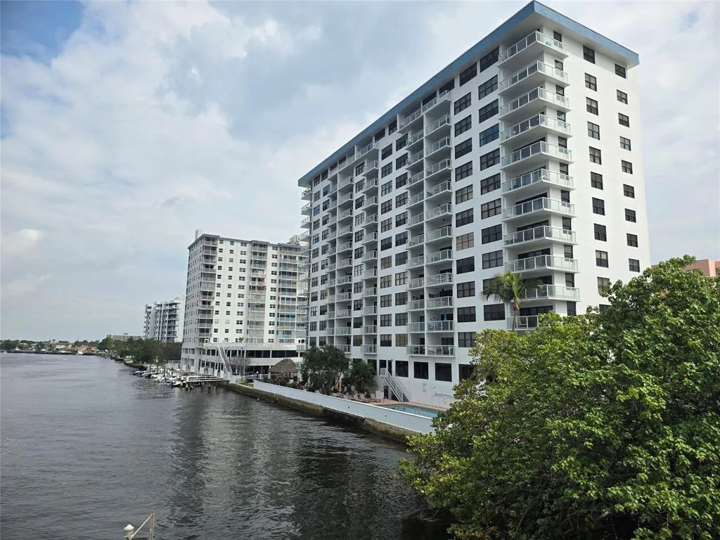1401 N Riverside Drive # 307, Pompano Beach, FL 33062 photo 3