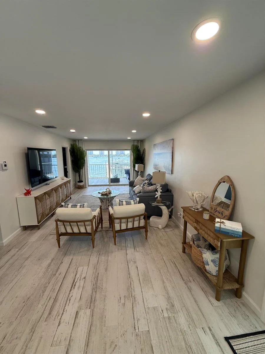 370 Wilma Circle # 6, Riviera Beach, FL 33404 photo 7